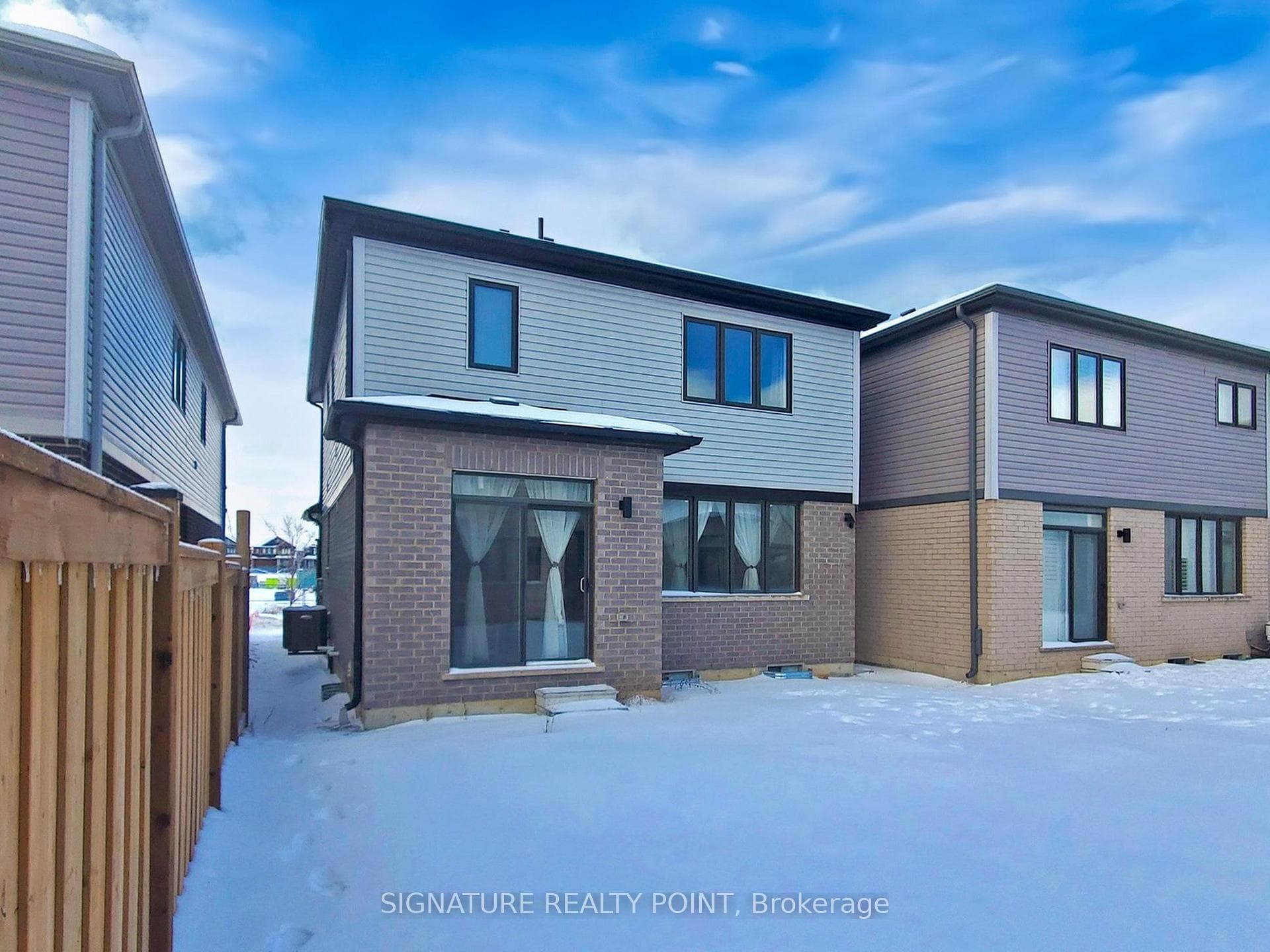 32 Whithorn Crescent photo 33