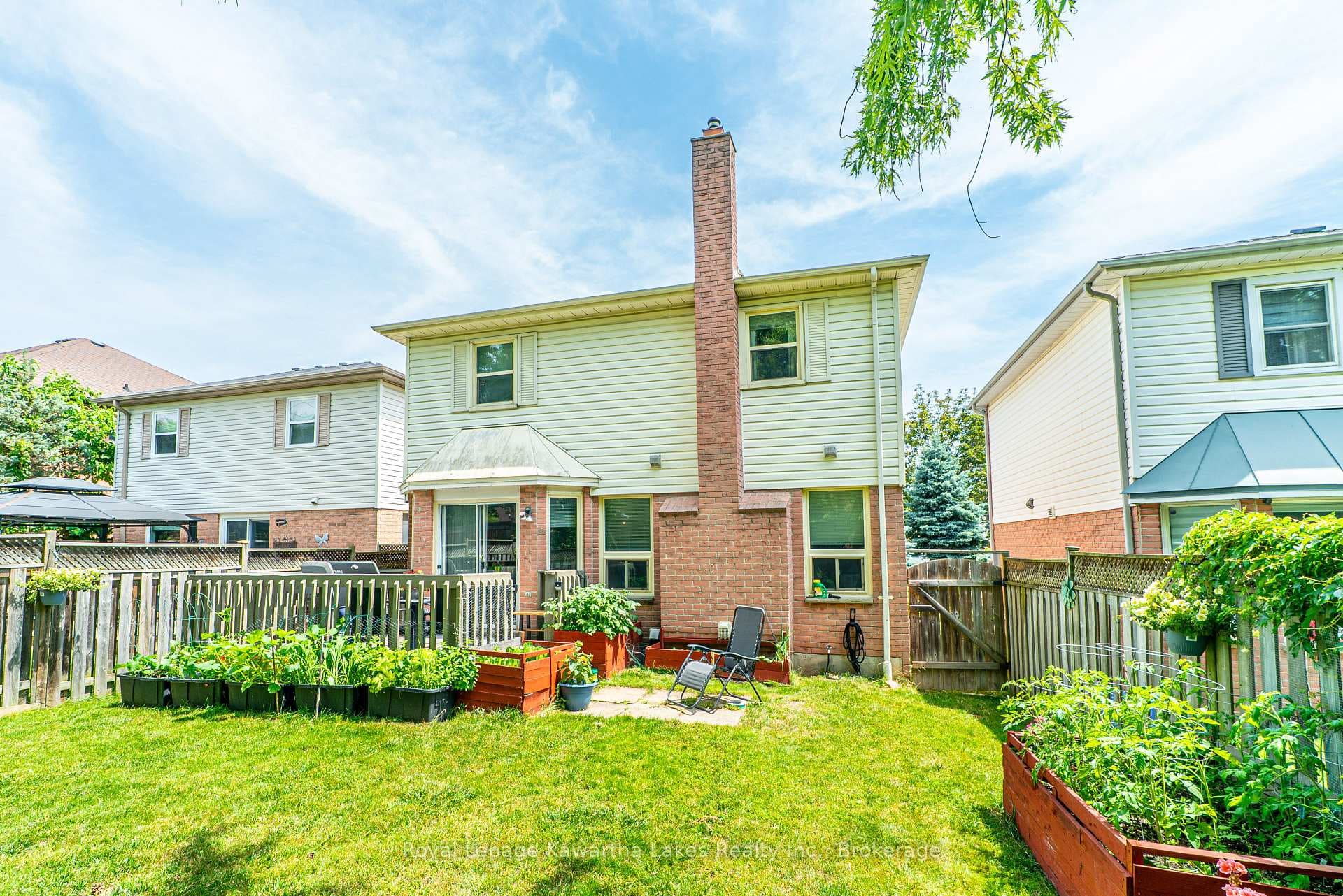 38 Lipton Crescent photo 28