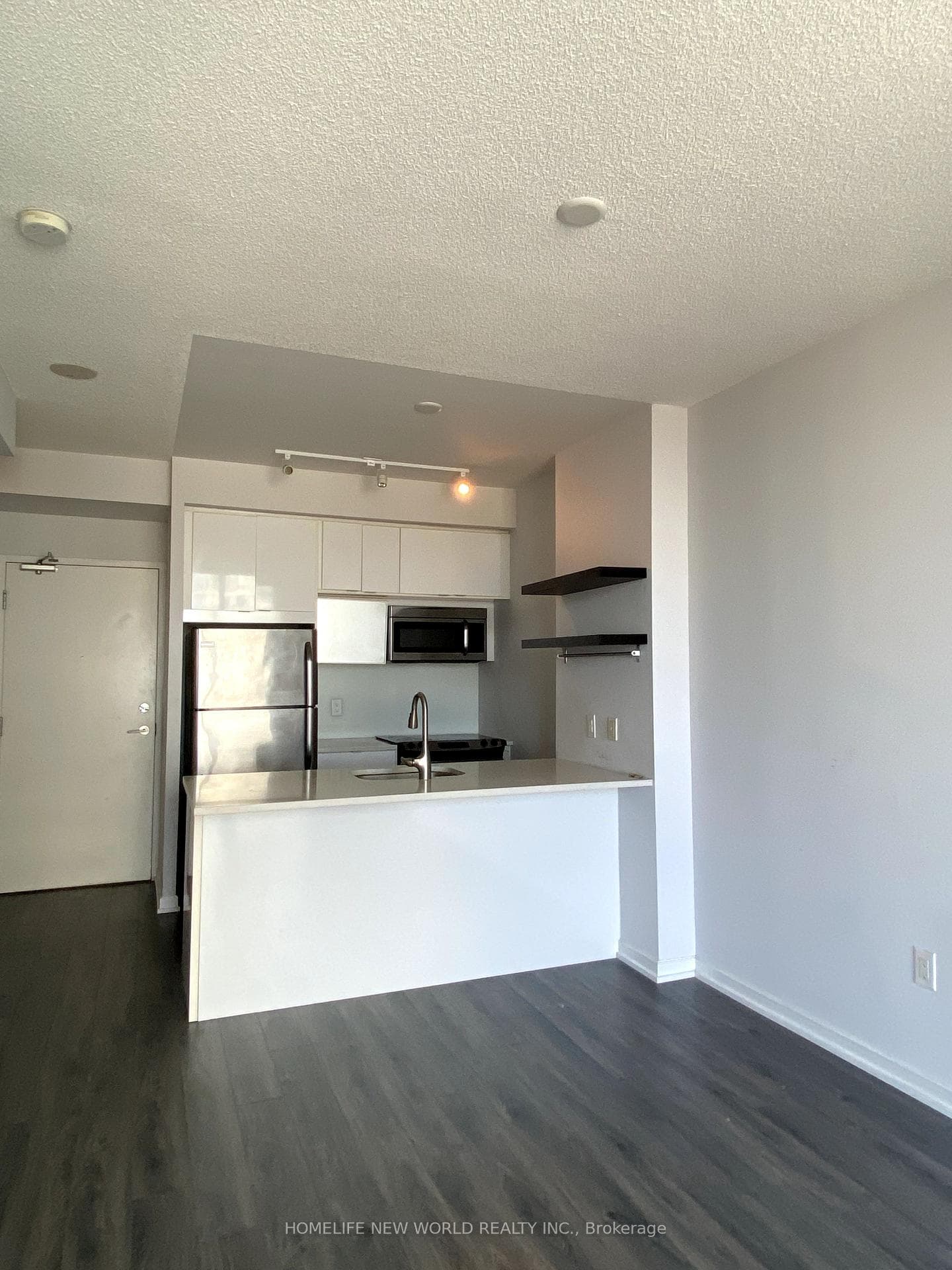 62 Forest Manor Road Unit 1812 photo 3
