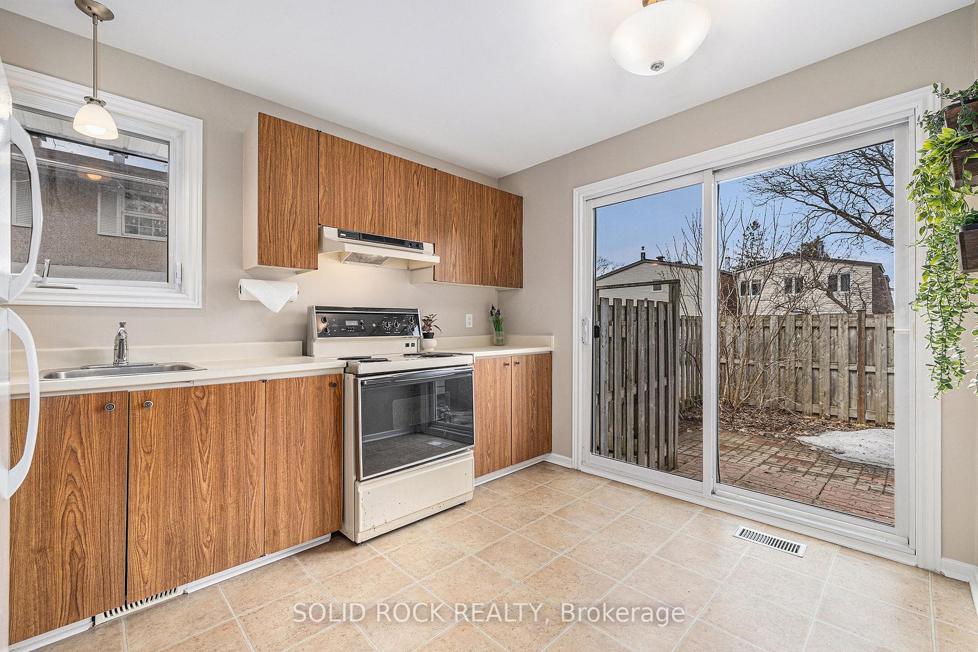 Kitchen - Bring your ideas to make it yours