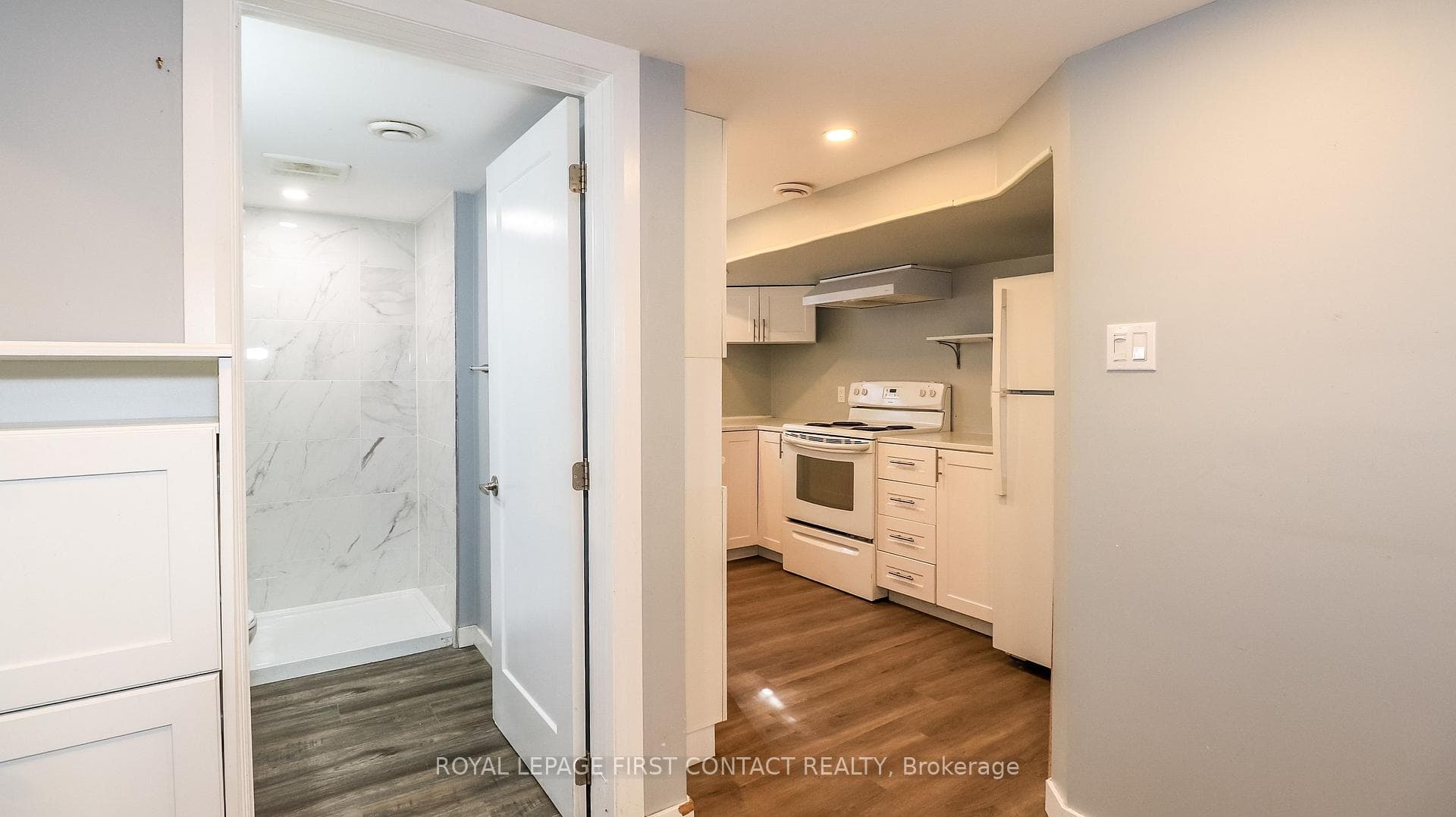 47 Campbell Avenue photo 40