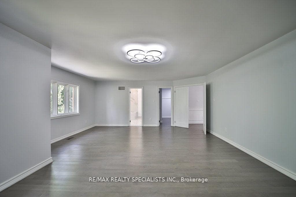 95 Luba Avenue photo 25