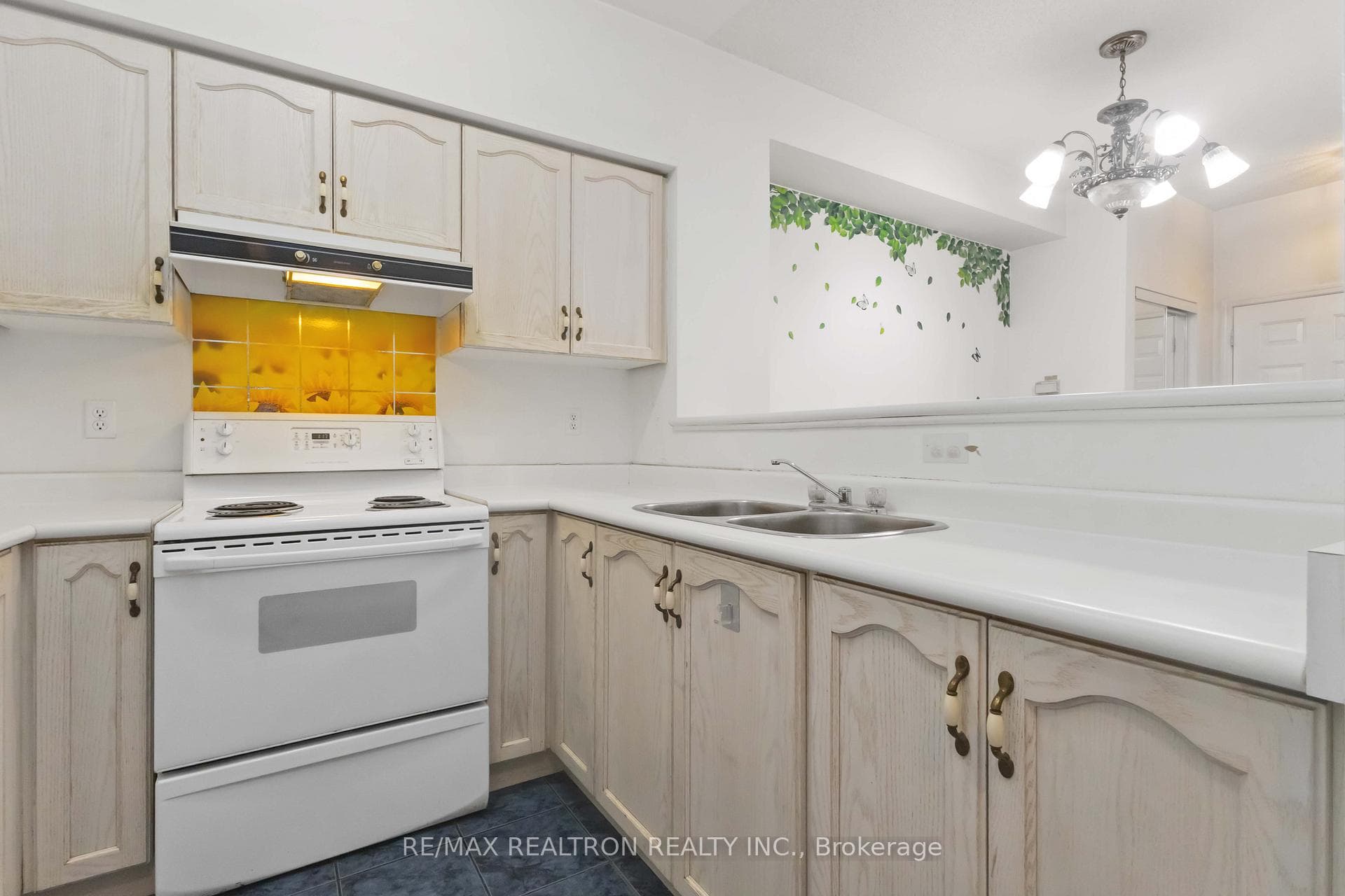 14 St. Moritz Way Unit 12 photo 13