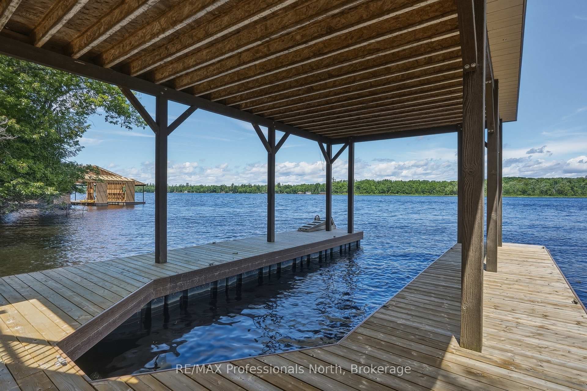1666 Beaumont Drive photo 47