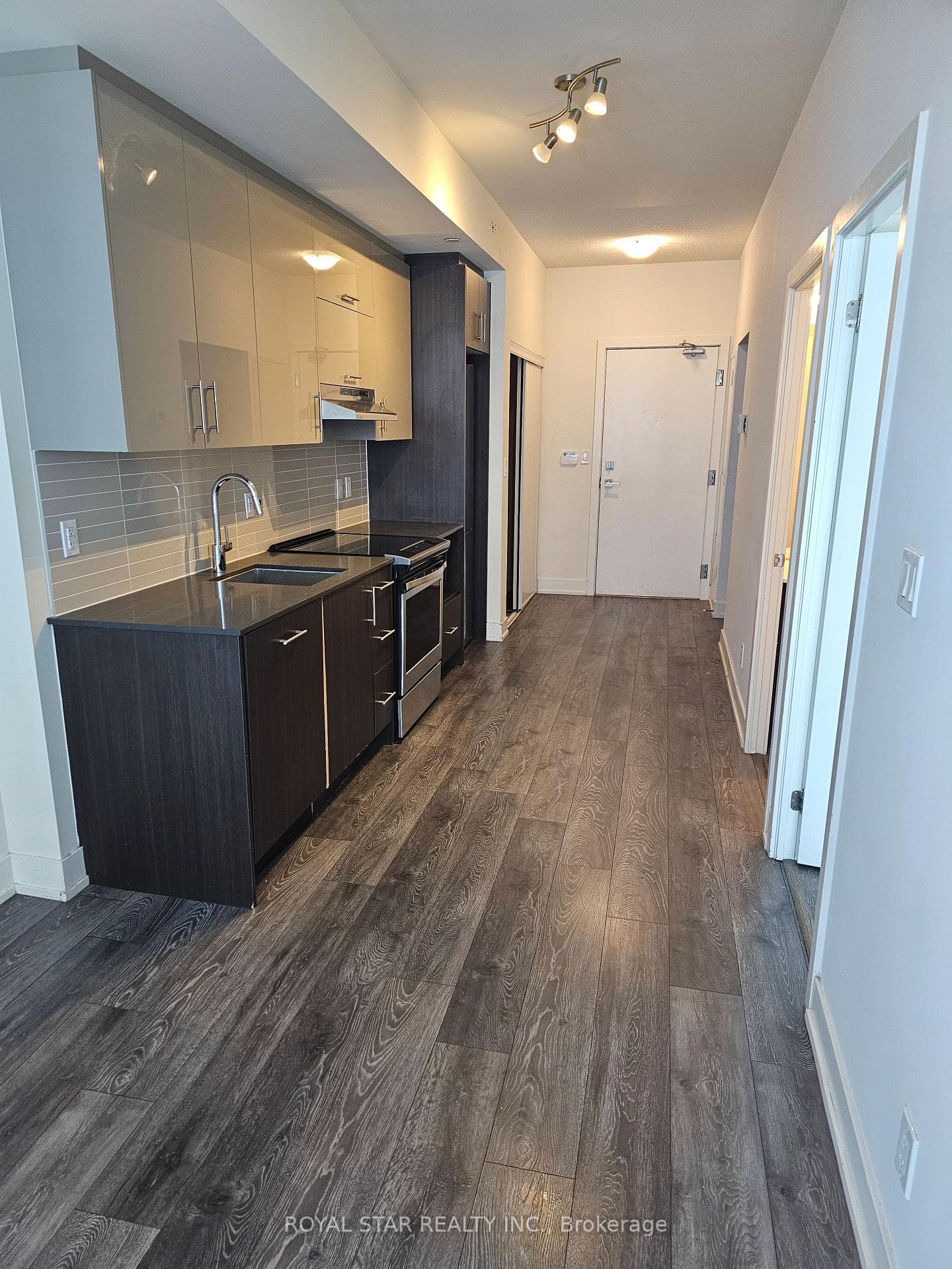 180 Fairview Mall Drive Unit 1910 photo 12