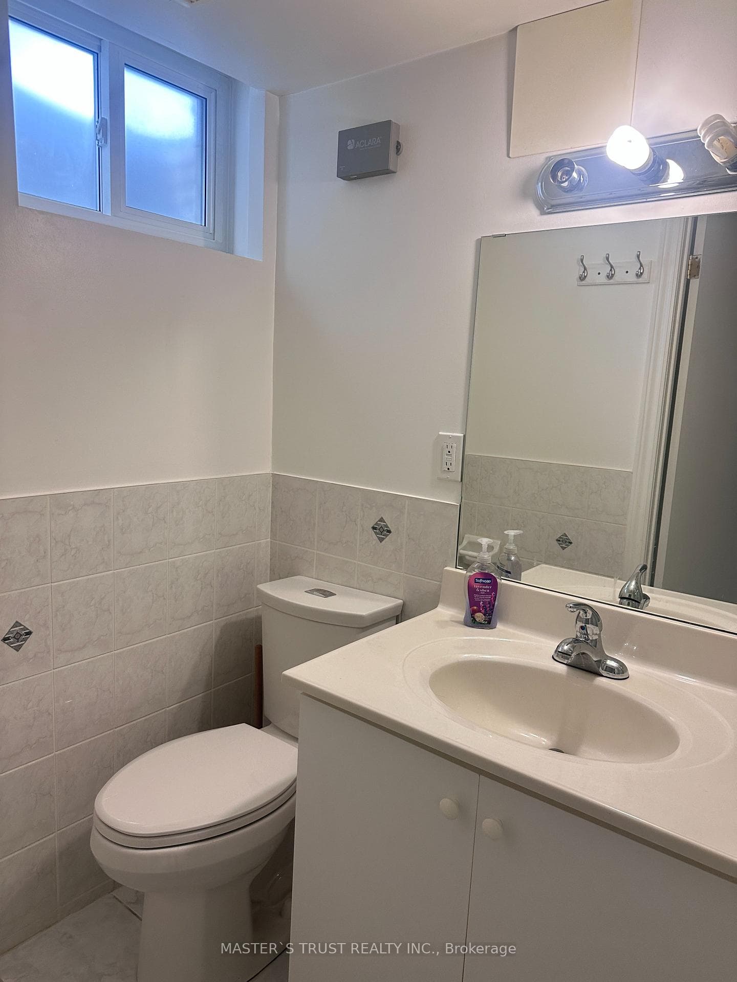 57 Weatherstone Crescent photo 6