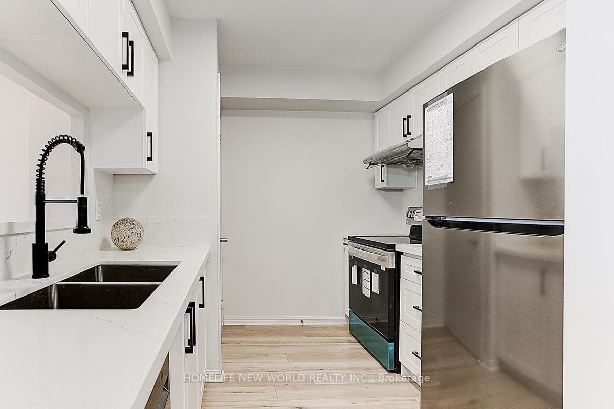 650 Lawrence Avenue Unit 634 photo 6
