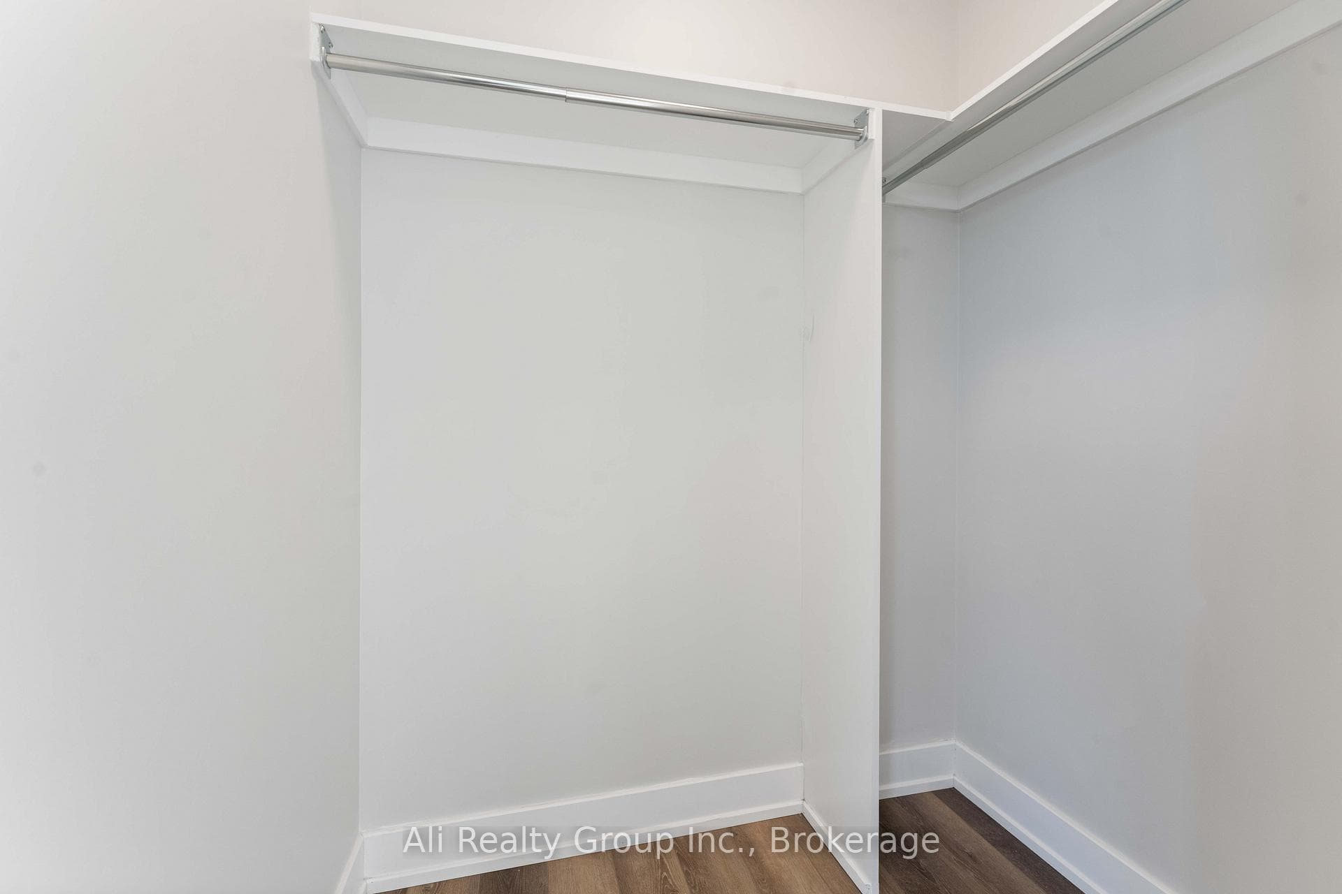 147 Fairweather Street photo 24