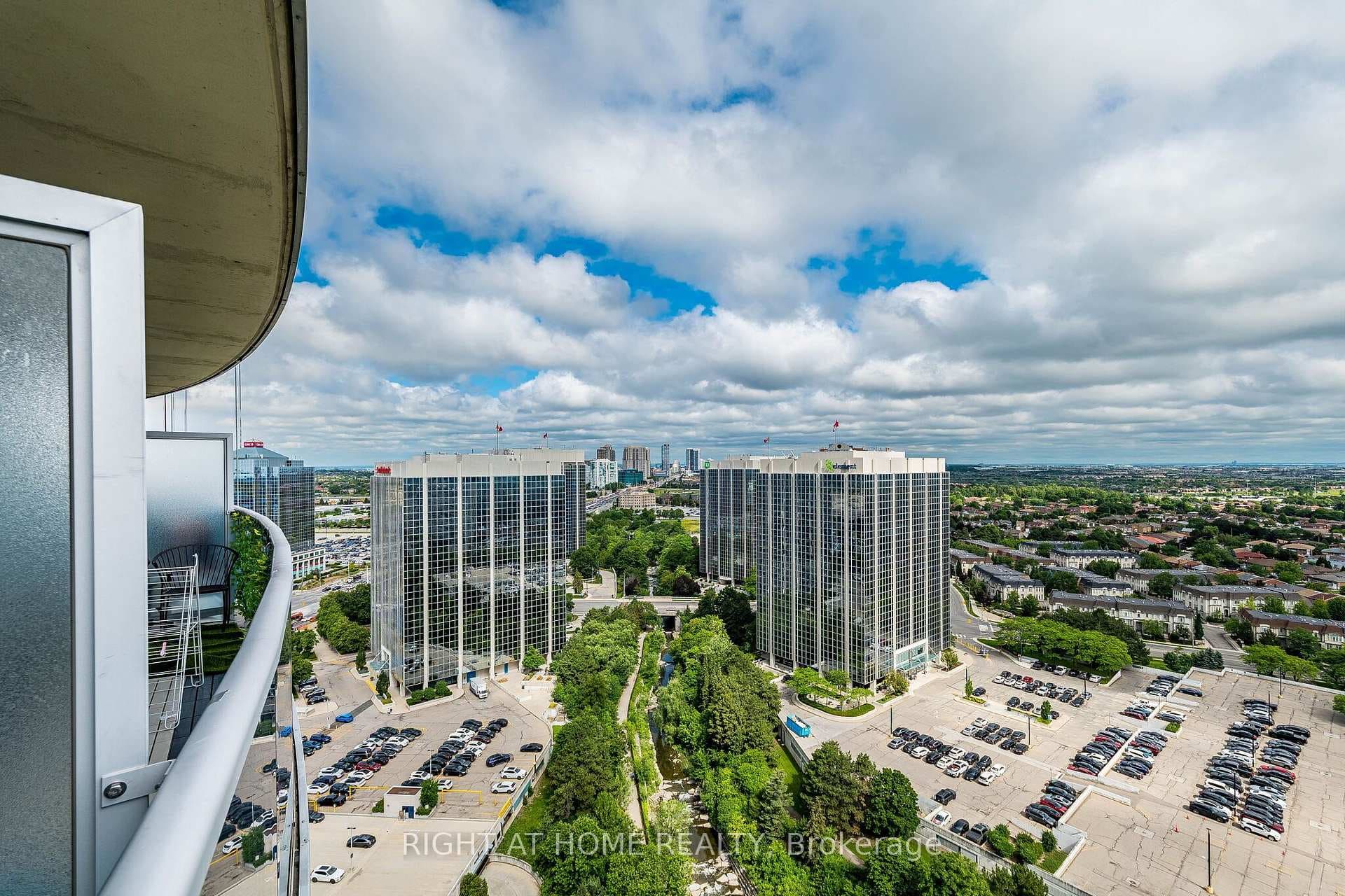 80 Absolute Avenue Unit 2302 photo 34