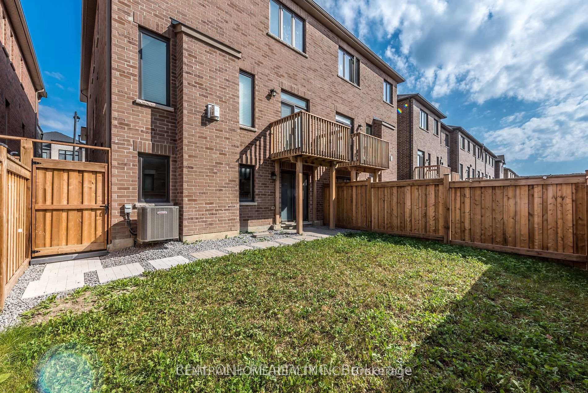 42 Mallery Street photo 20