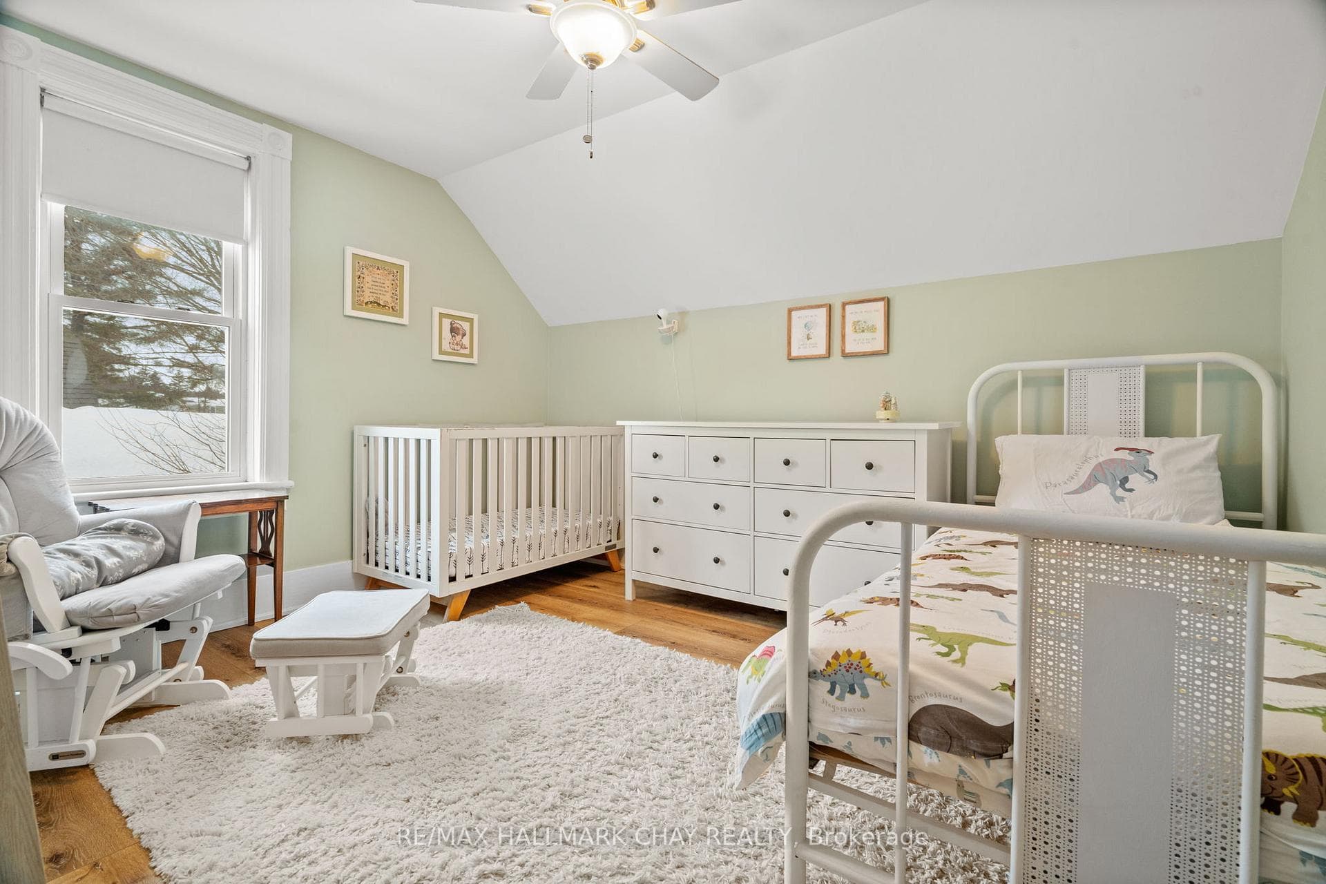 10 Albert Street photo 24