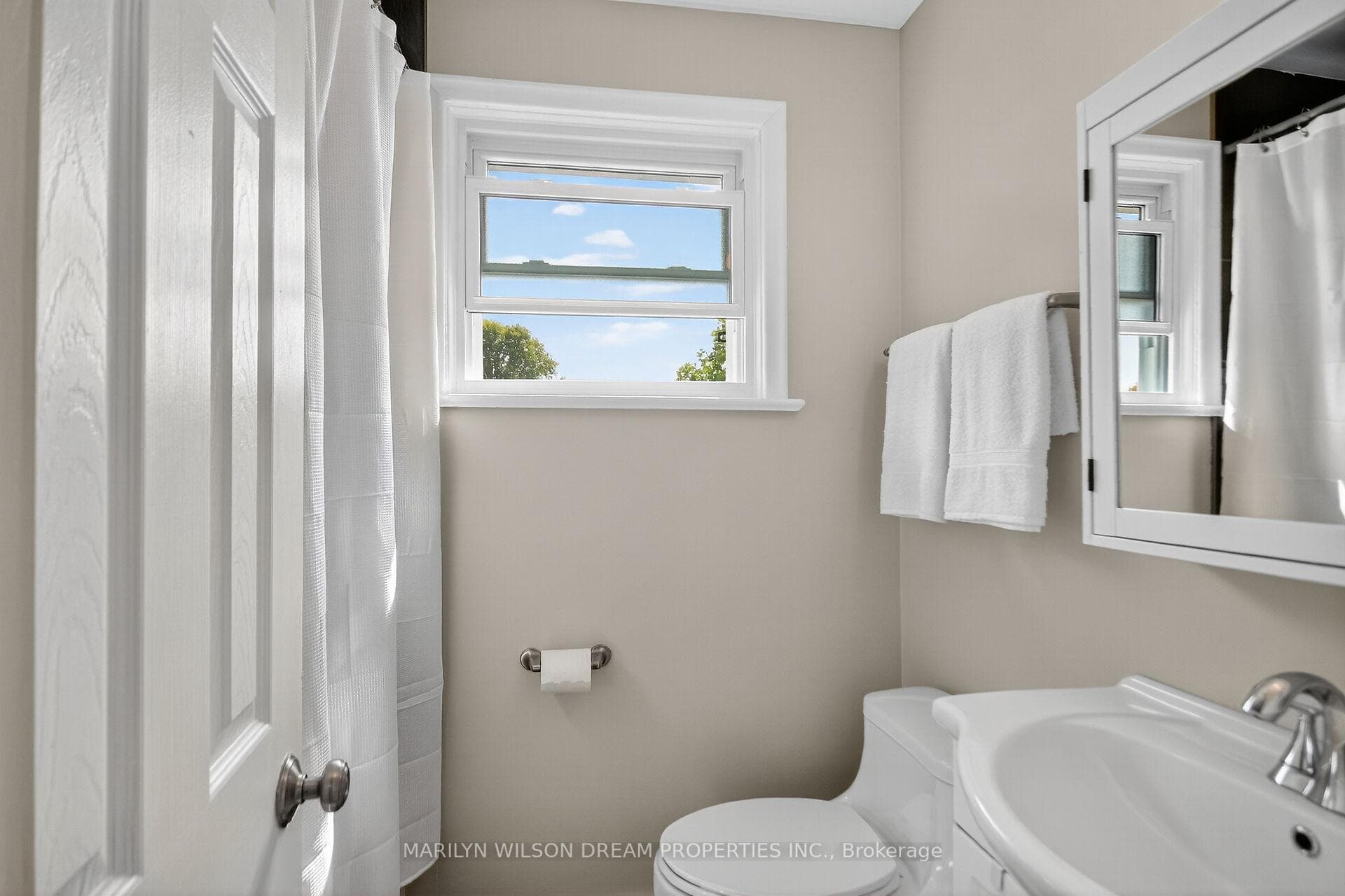 1914 Rosebella Avenue photo 28