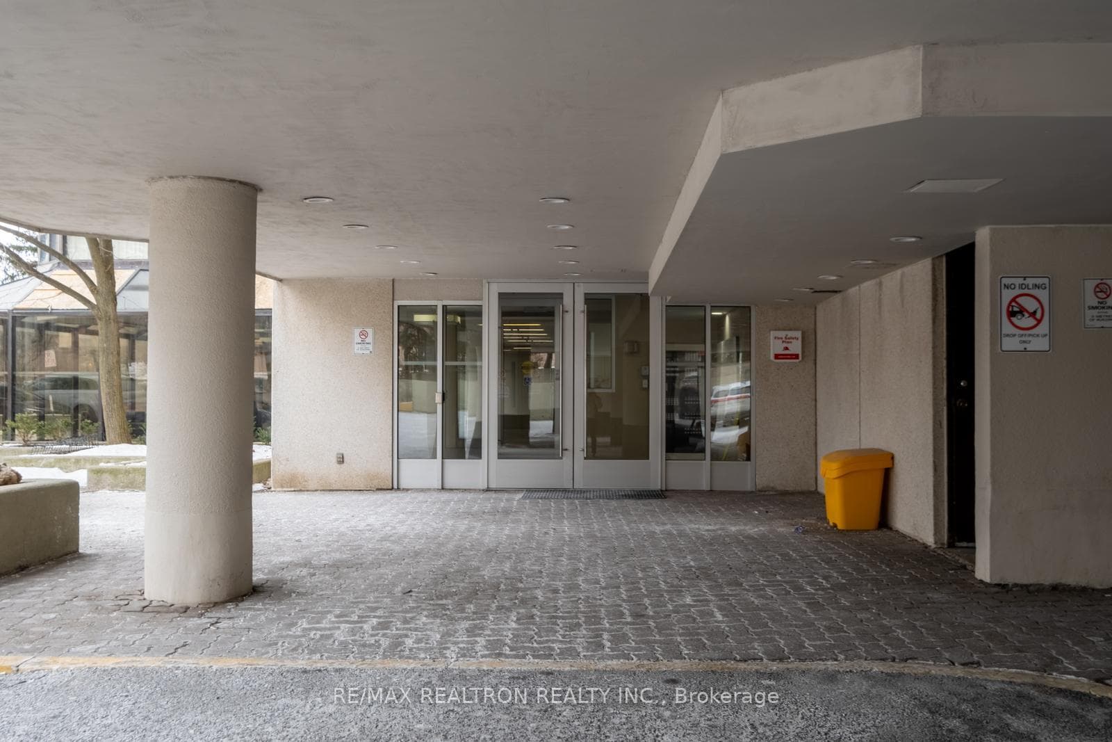 200 Robert Speck Parkway Unit 1408 photo 3