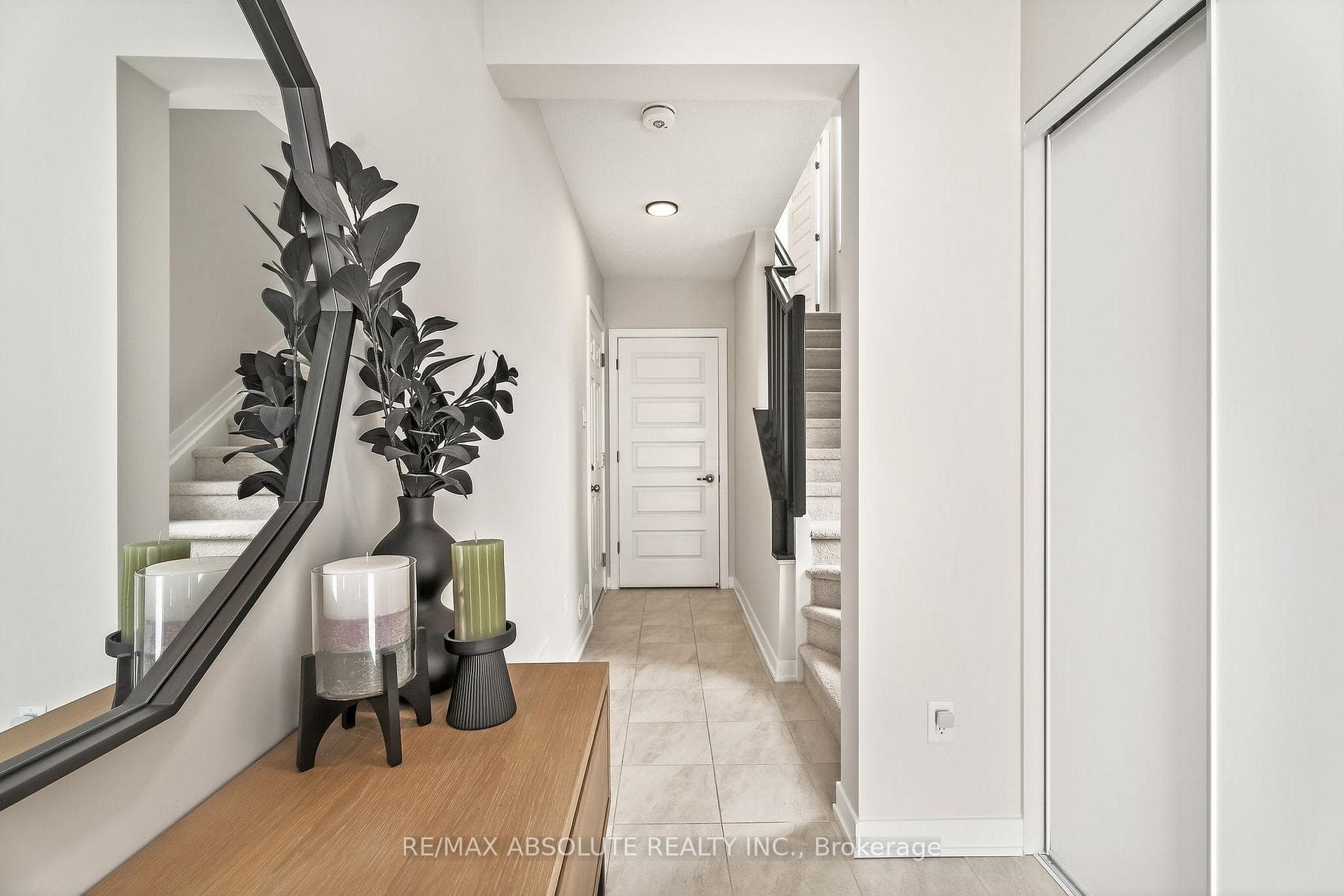 790 Kinstead Private photo 6