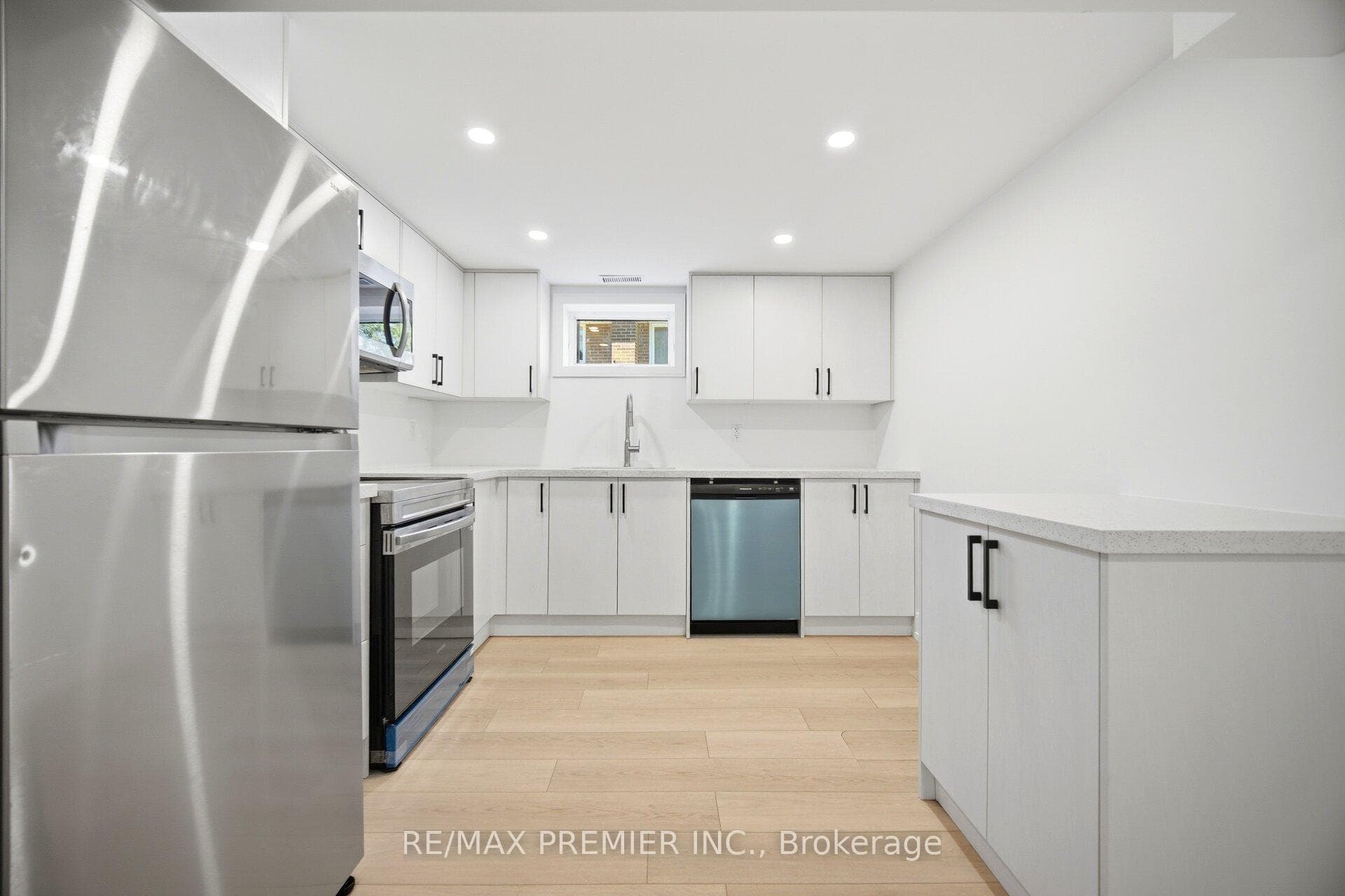 19 Jacinta Drive photo 35