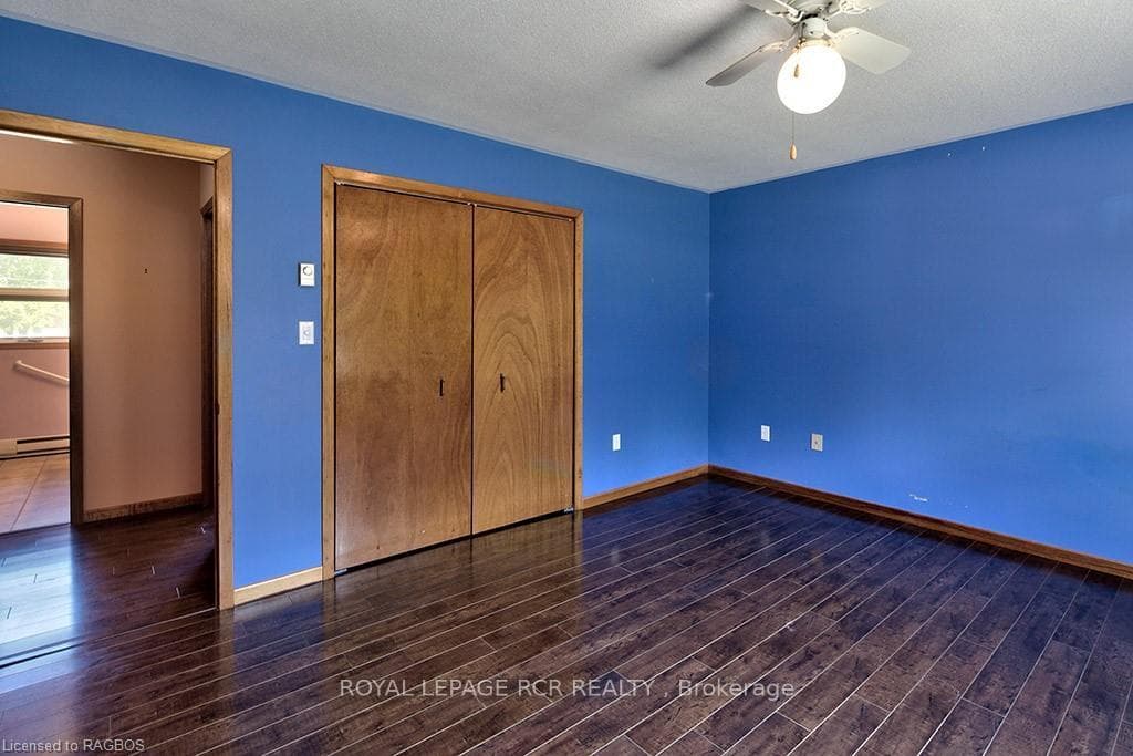 7 BONNIE BRAE Place photo 24