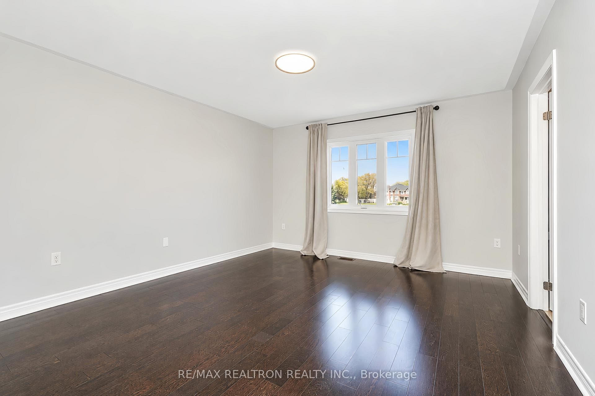 77 Betony Drive photo 21