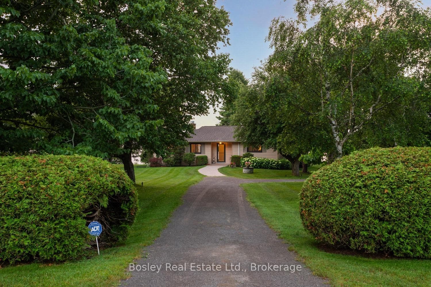 373 Victoria Beach Road photo 49