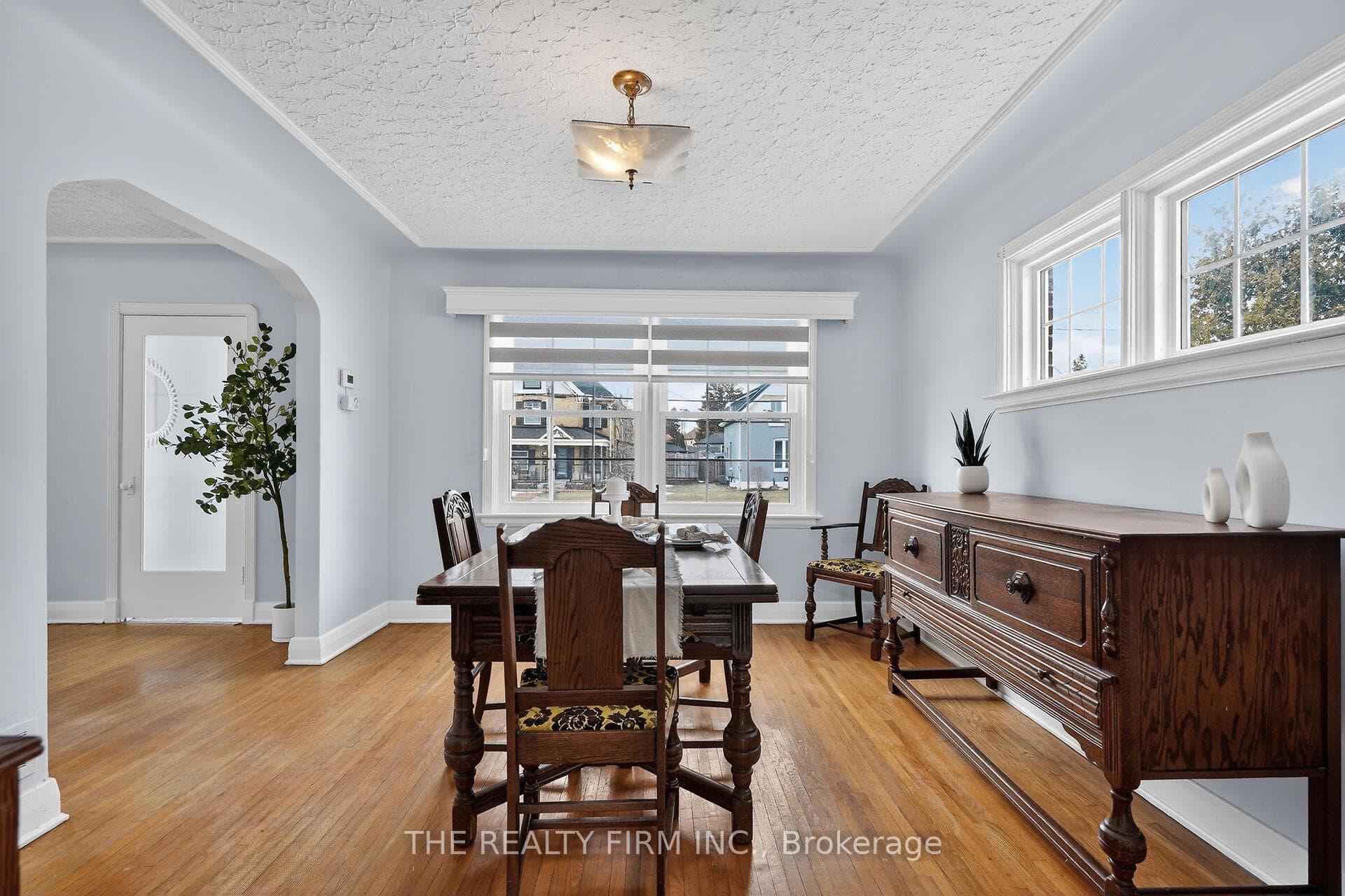 7061 Longwoods Road photo 11