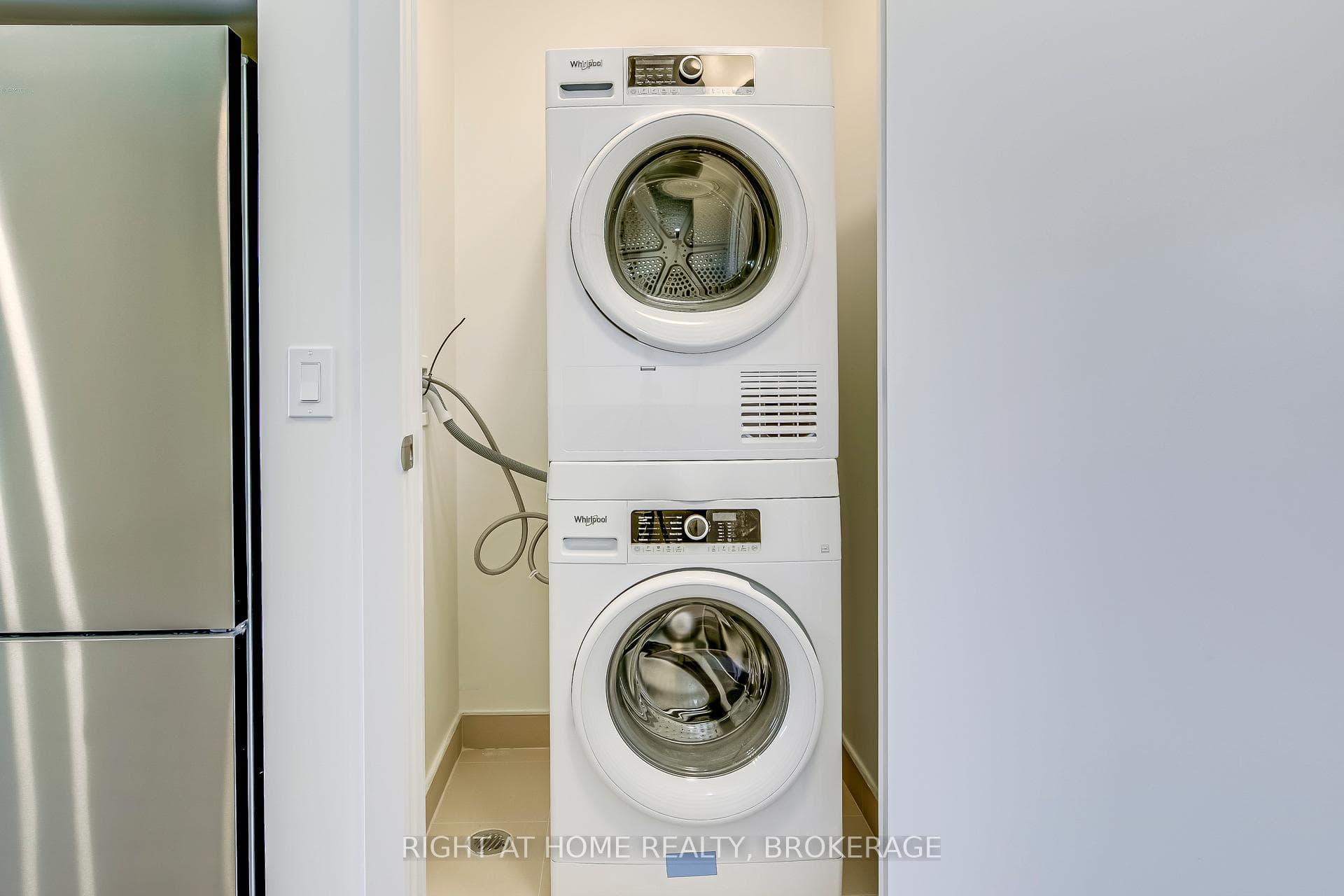 385 Winston Road Unit 1103 photo 19