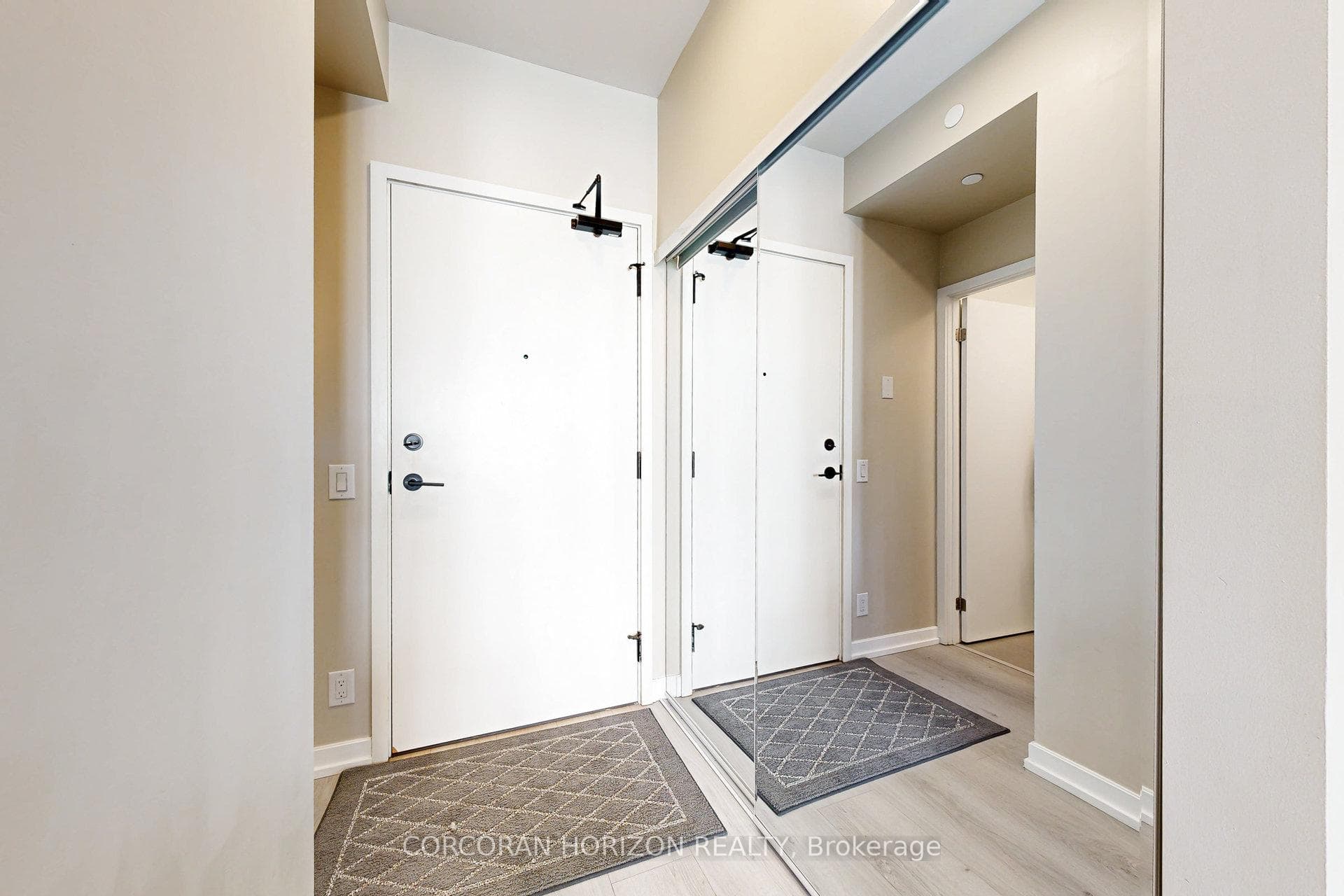 20 Tubman Avenue Unit 2306 photo 6