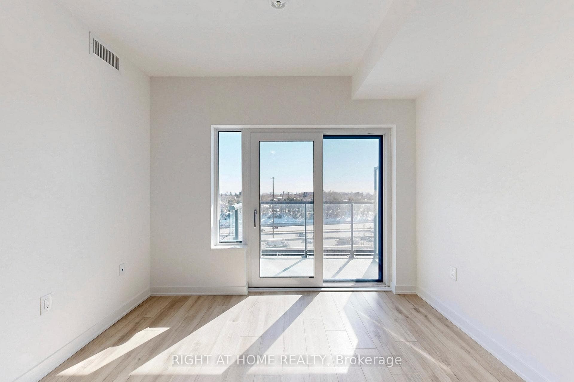 7437 Kingston Road Unit 613 photo 15
