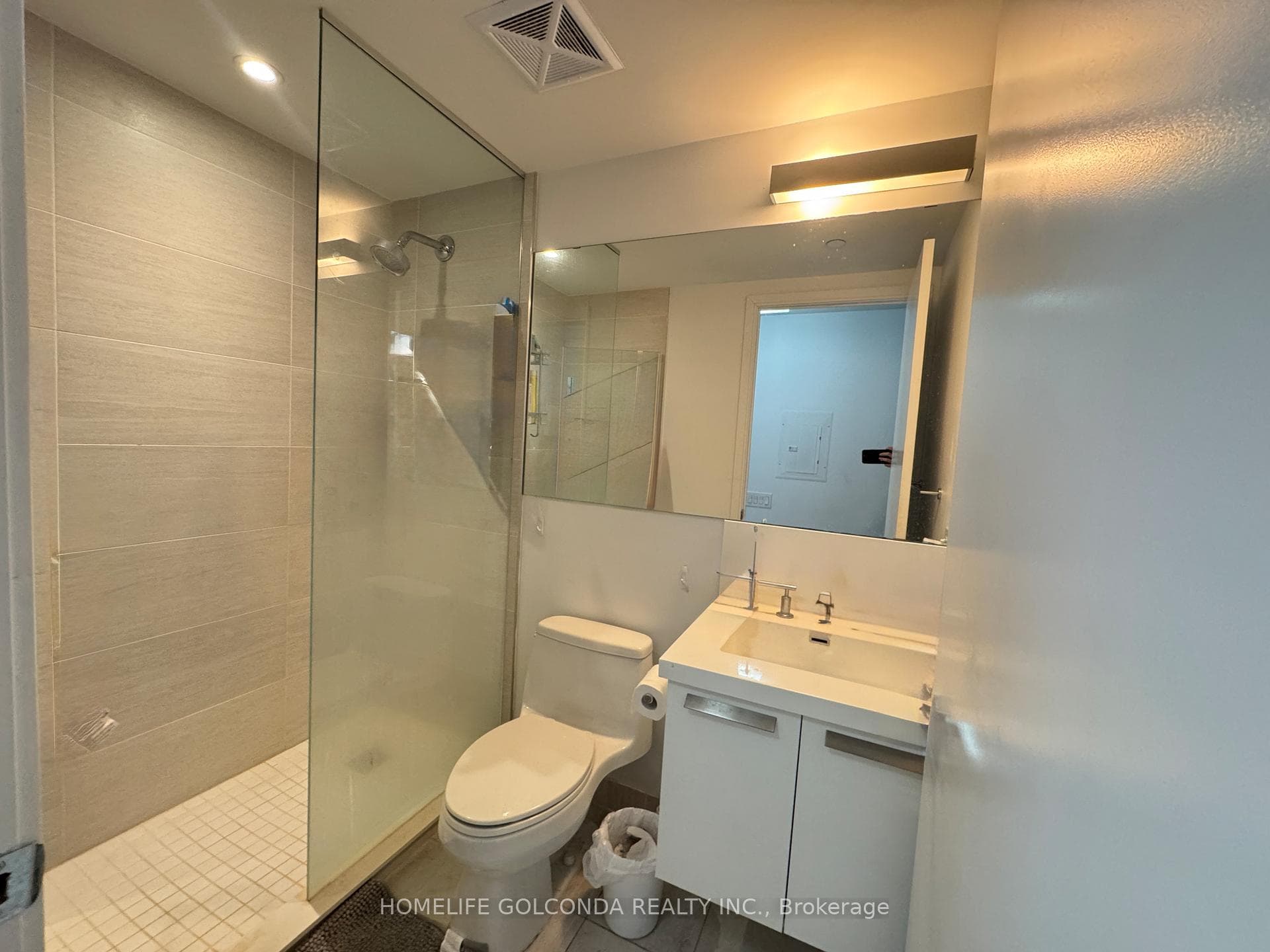57 St Joseph Street Unit 808 photo 14