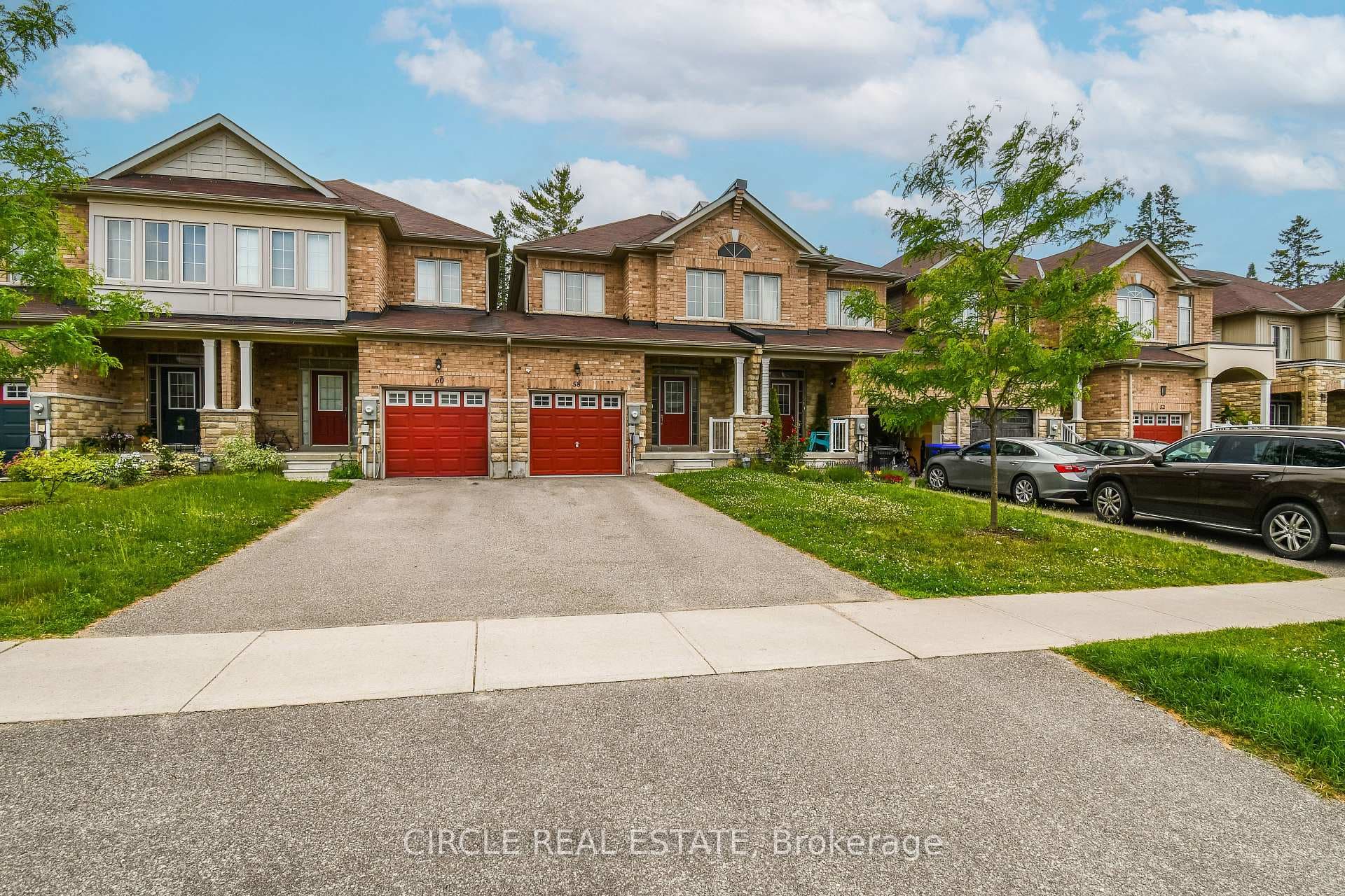 58 Greenwood Drive photo 2