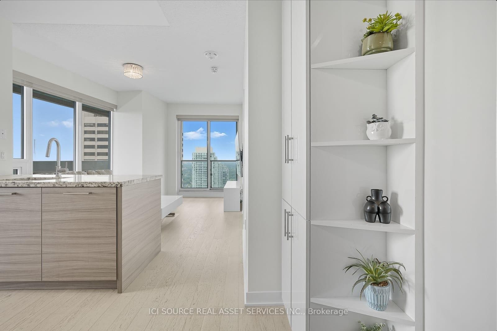 2221 Yonge Street Unit 3109 photo 16