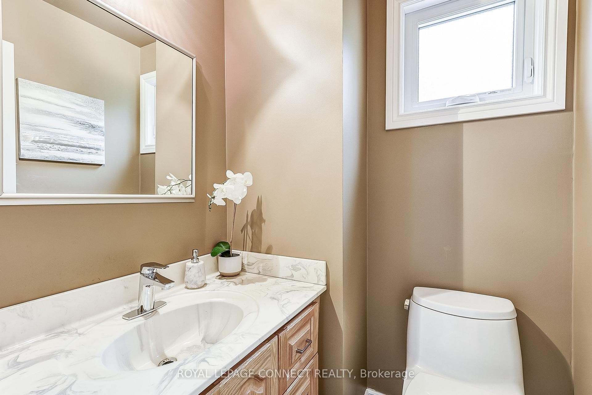 10 Longfellow Court photo 17