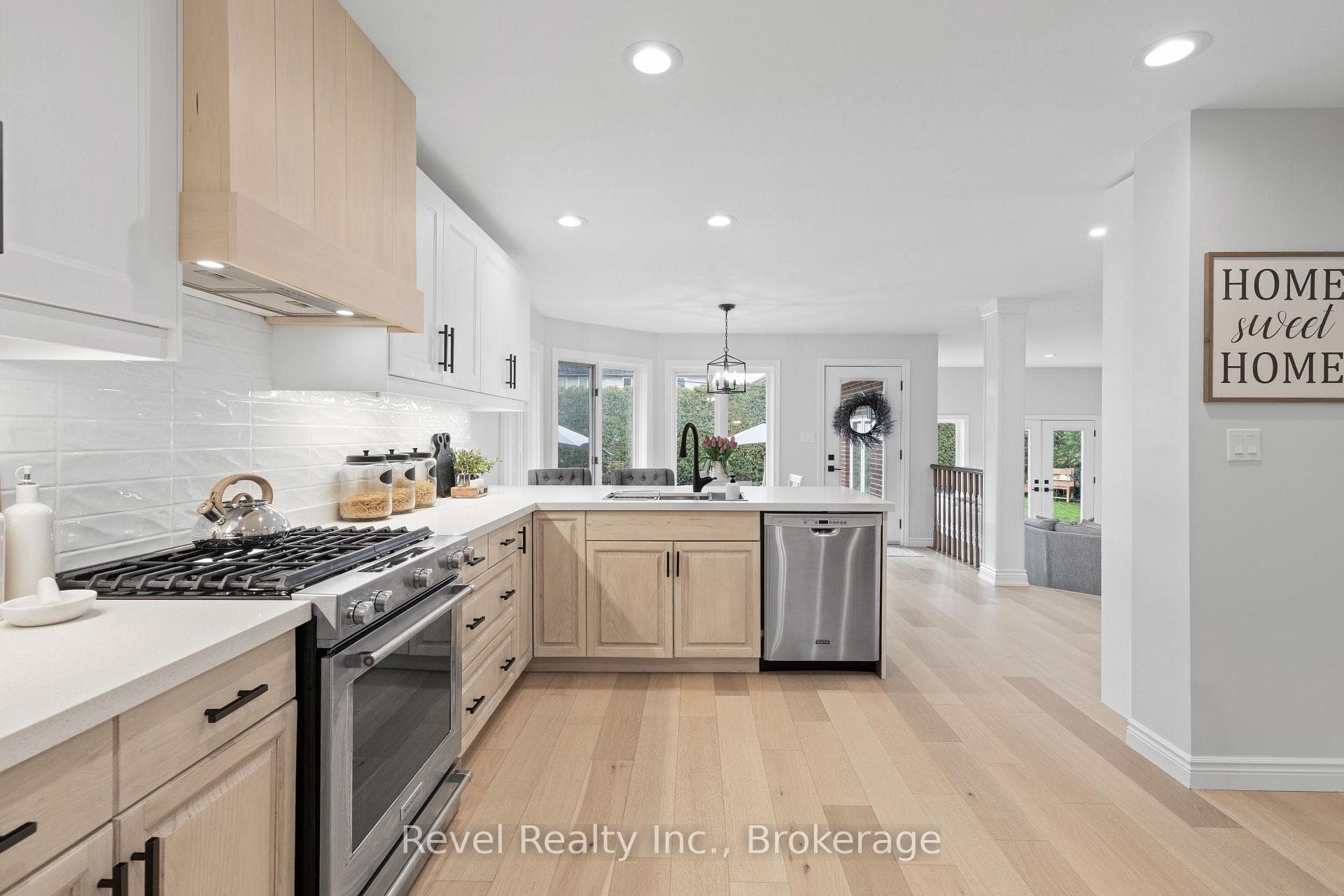 336 Meadow Street photo 12