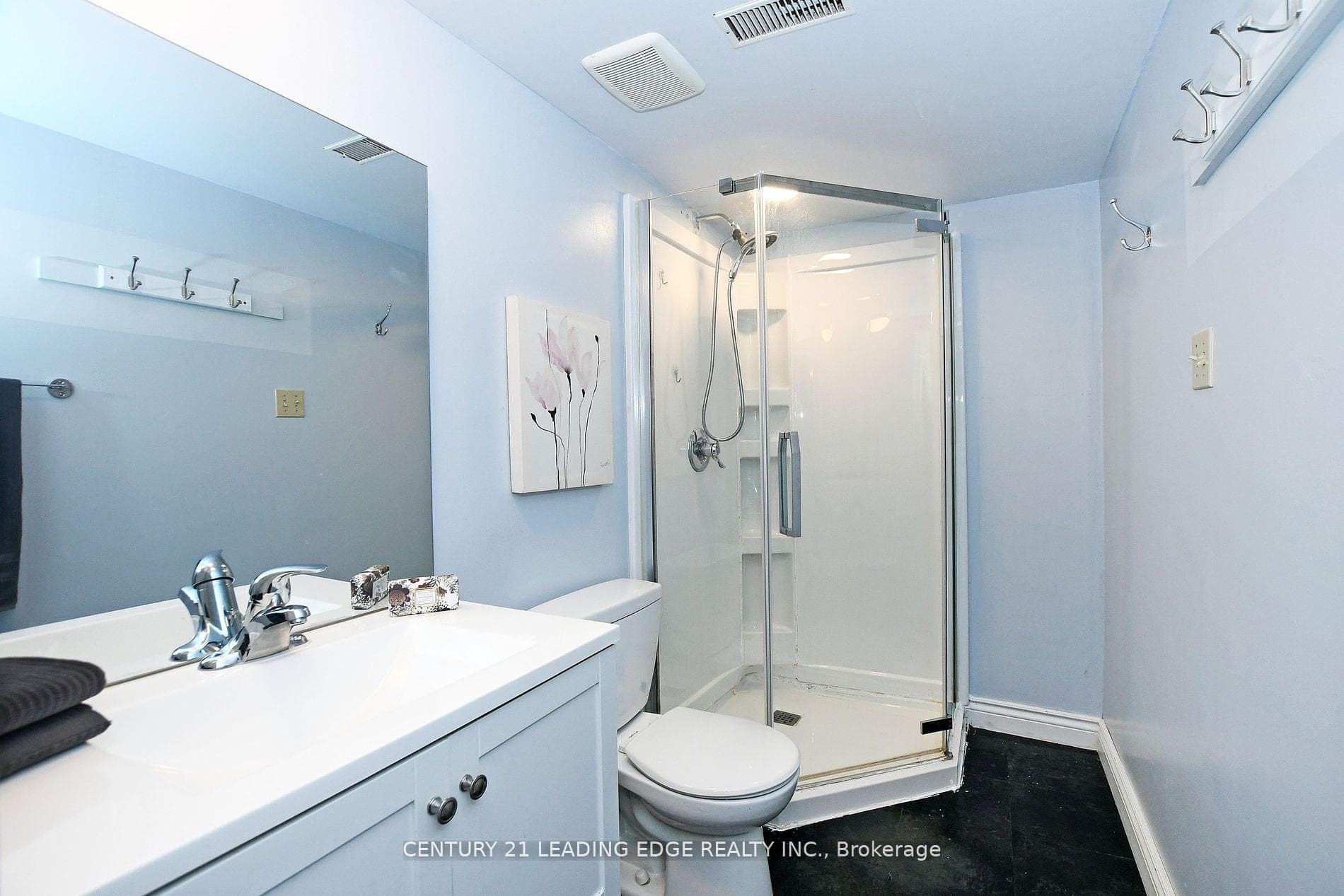 17 Berkeley Court photo 30