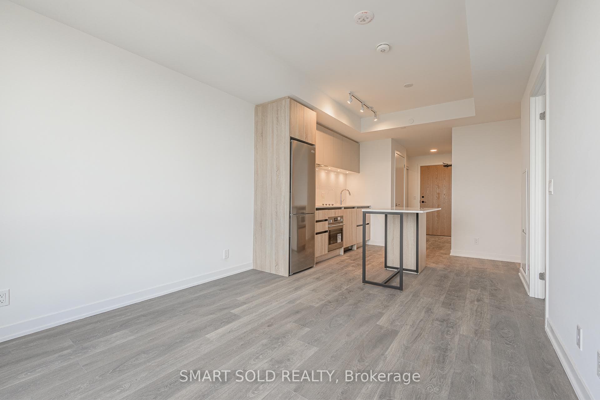 7950 Bathurst Street Unit 1605 photo 9