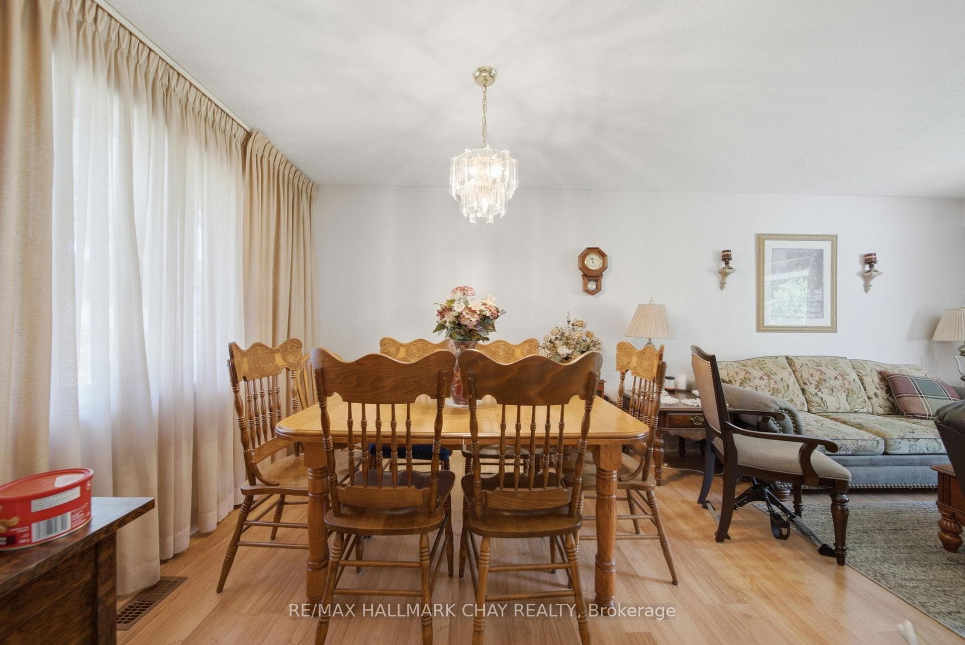 6 Highcroft Drive photo 11