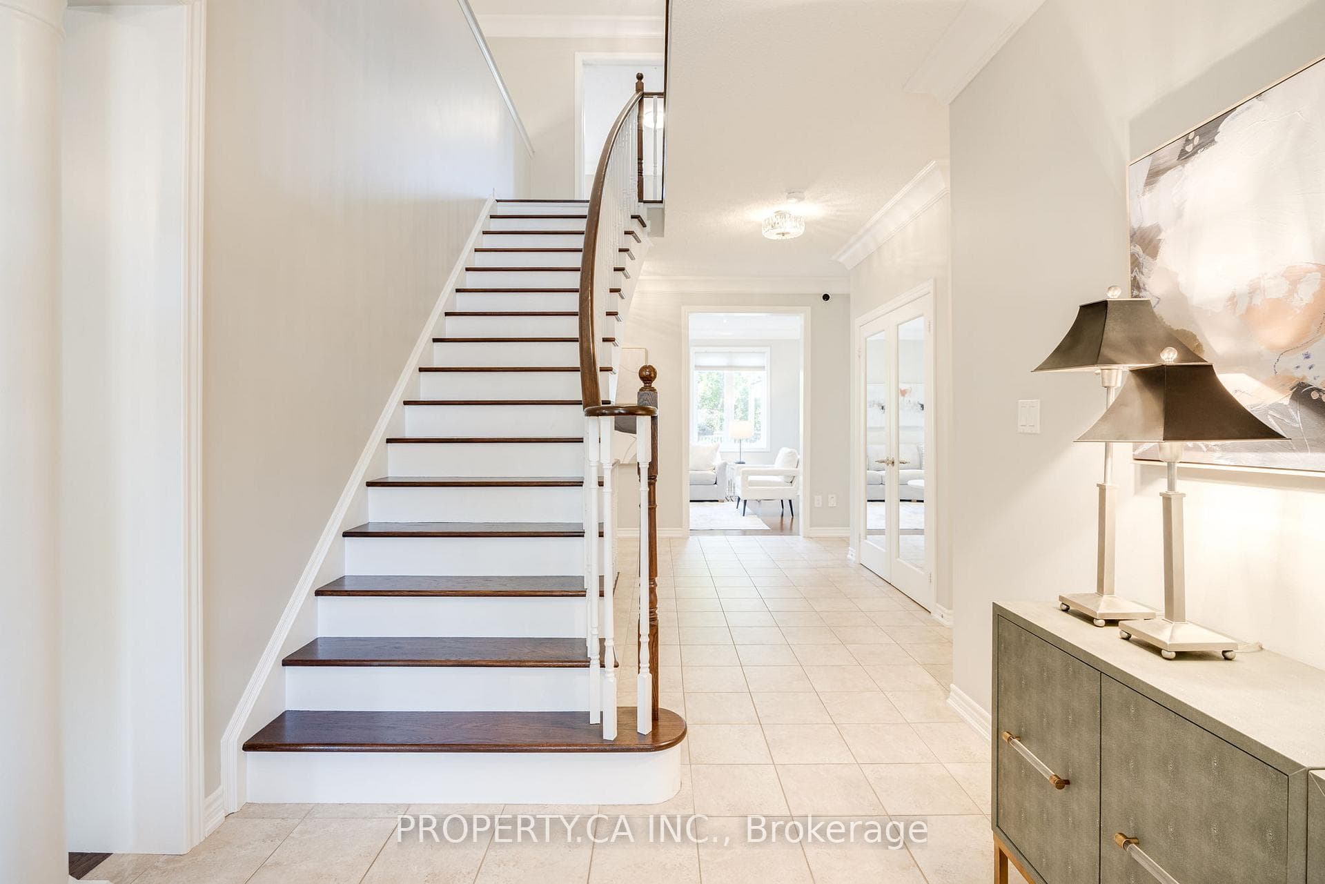 95 Foxtail Court photo 3