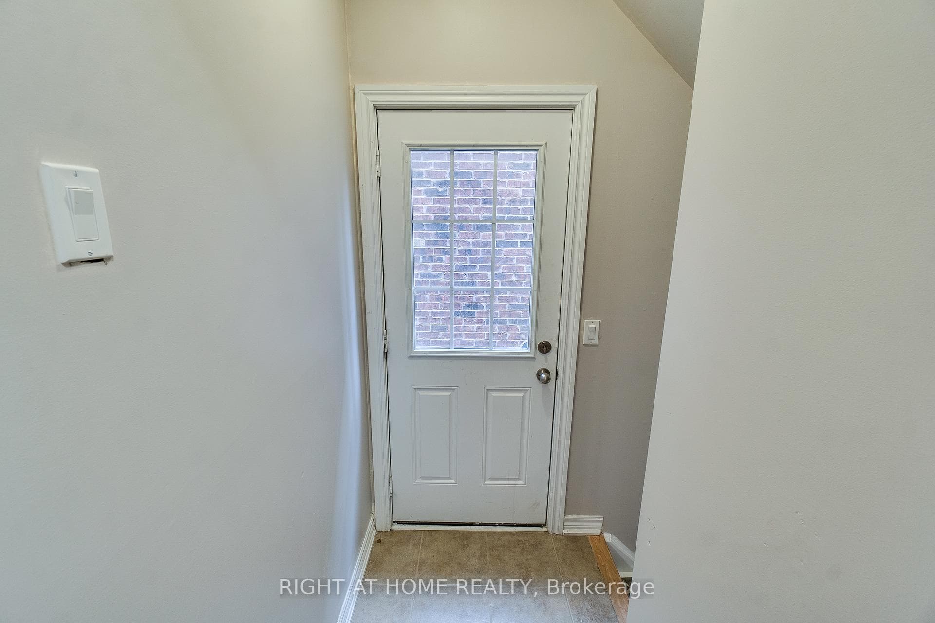15 Losino Street photo 35