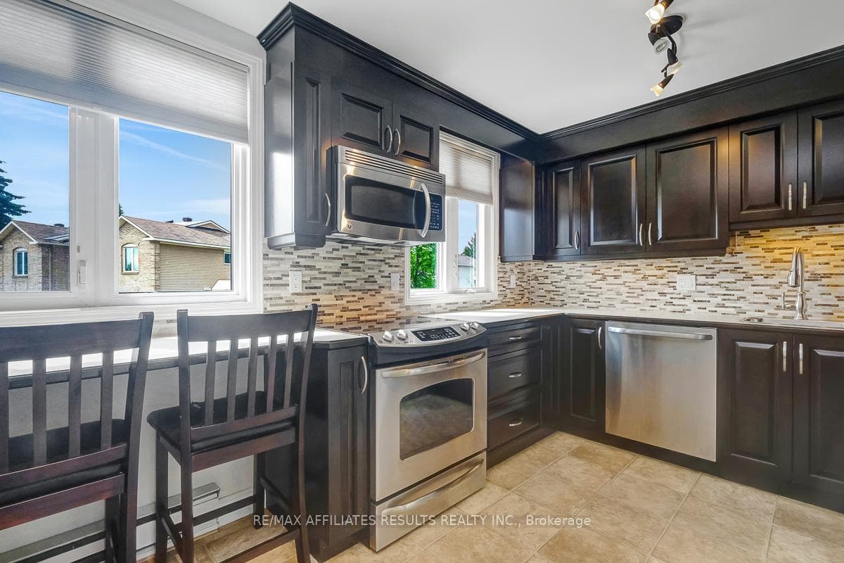 6549 Bilberry Drive Unit 6549B photo 16