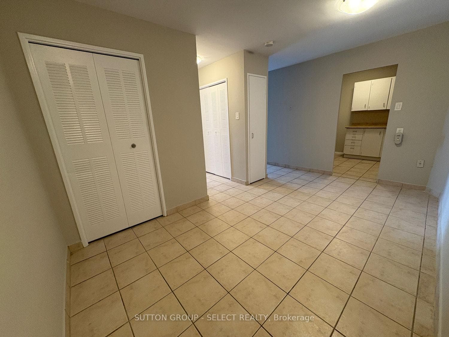 583 Mornington Avenue Unit 606 photo 6