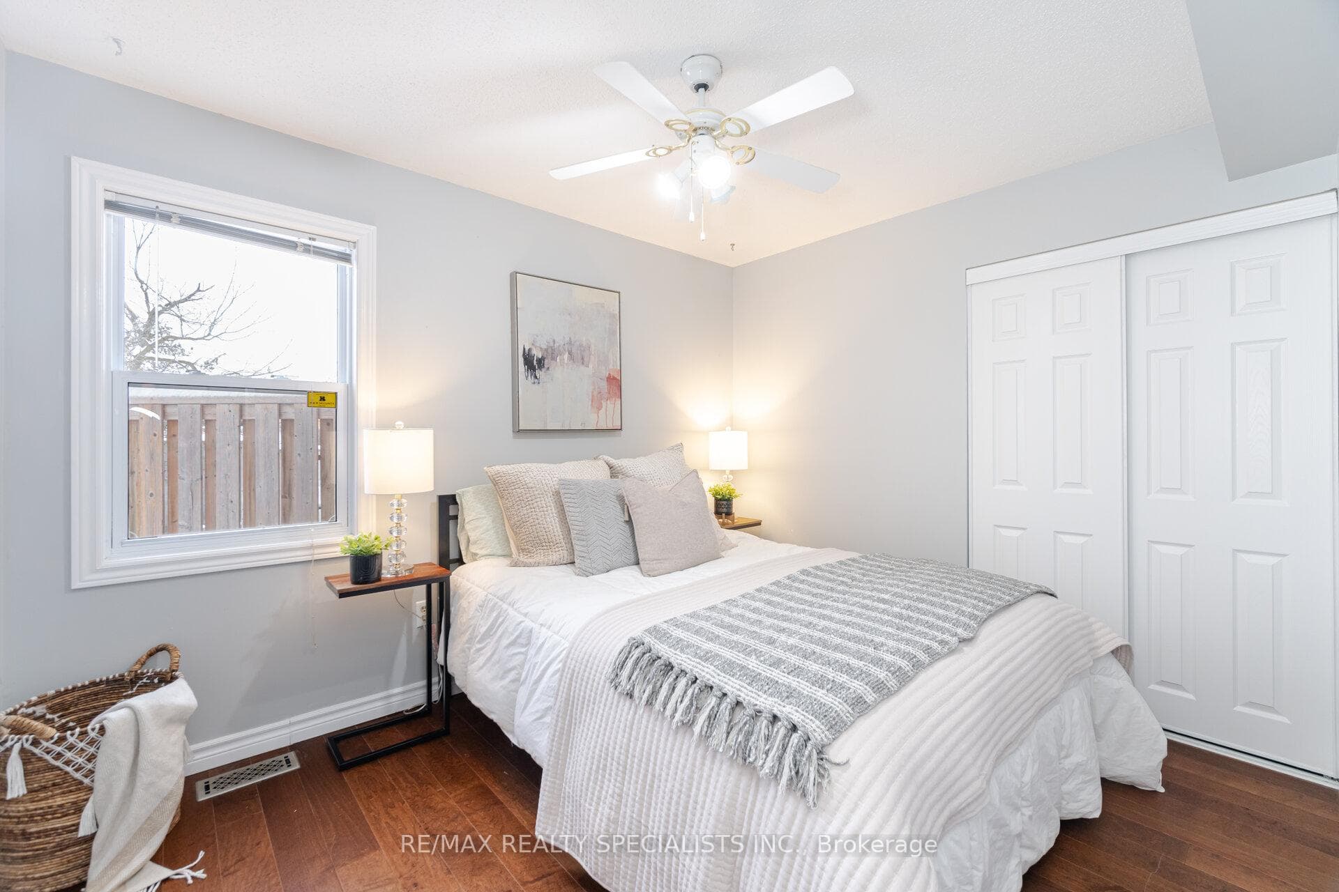 205 Highland Crescent Unit 11 photo 21