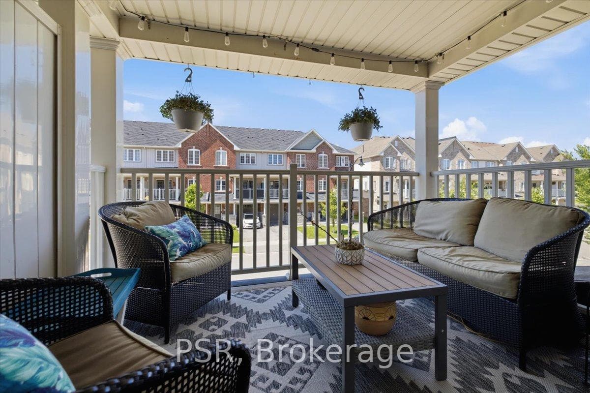 12 Hiscott Drive photo 15