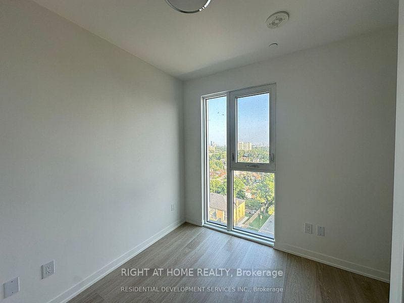 500 Wilson Avenue Unit 1112 photo 9