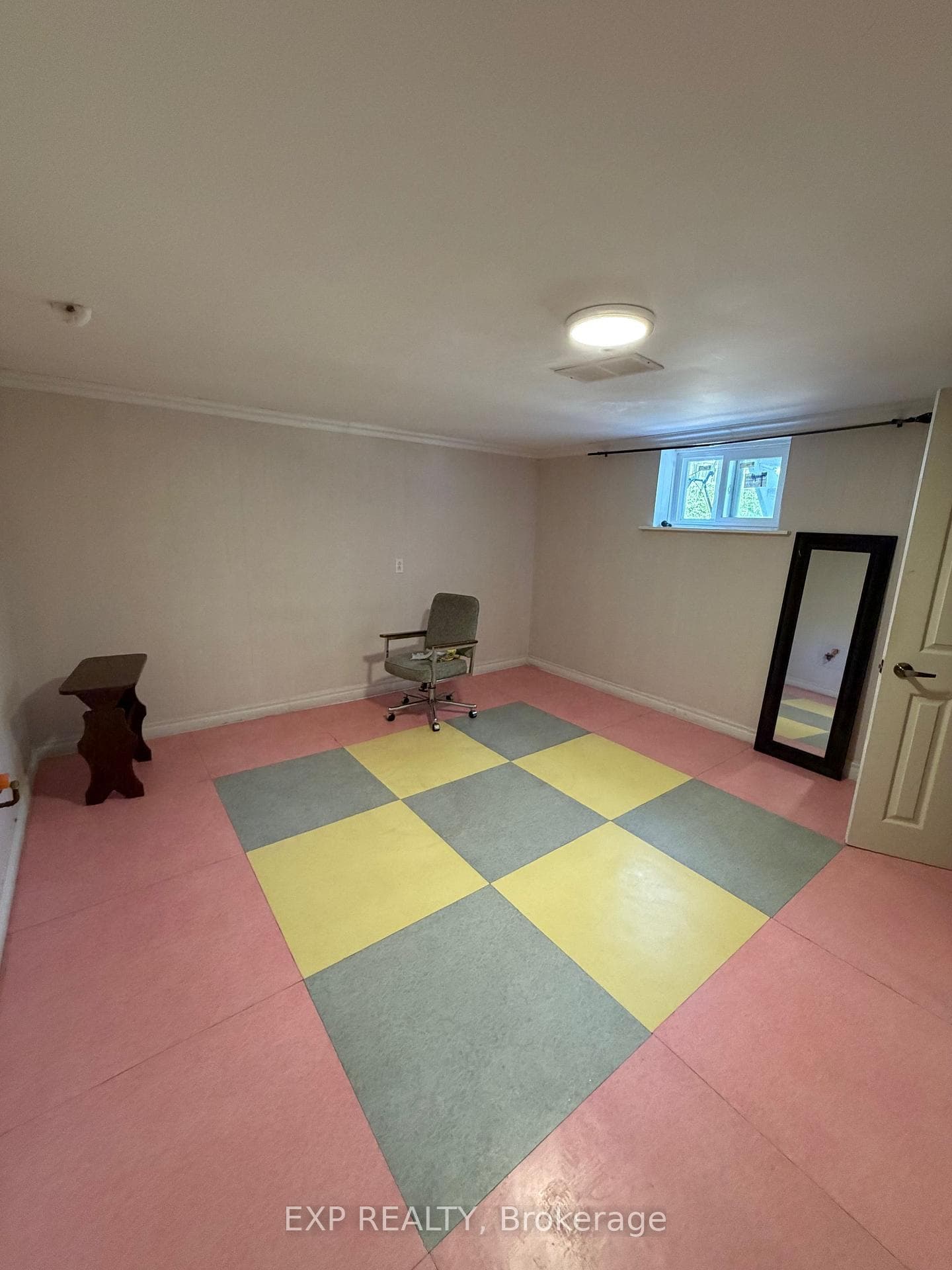 1375 Birchmount Road photo 9