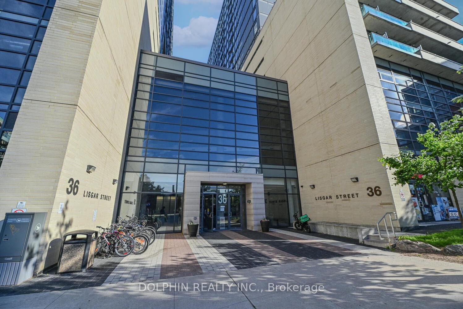 36 Lisgar Street Unit 211 W photo 4