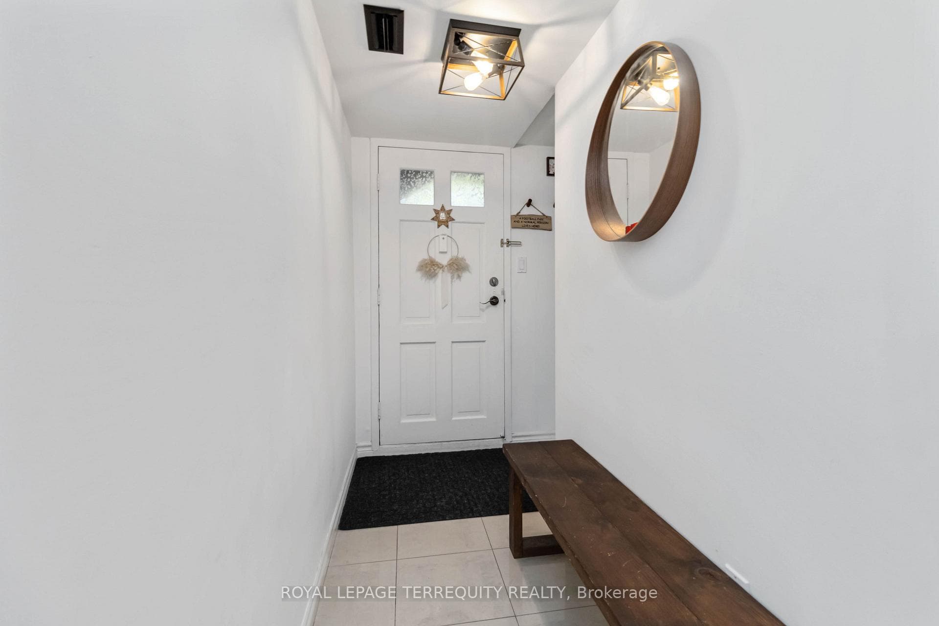 1250 Mississauga Valley Boulevard Unit 46 photo 5
