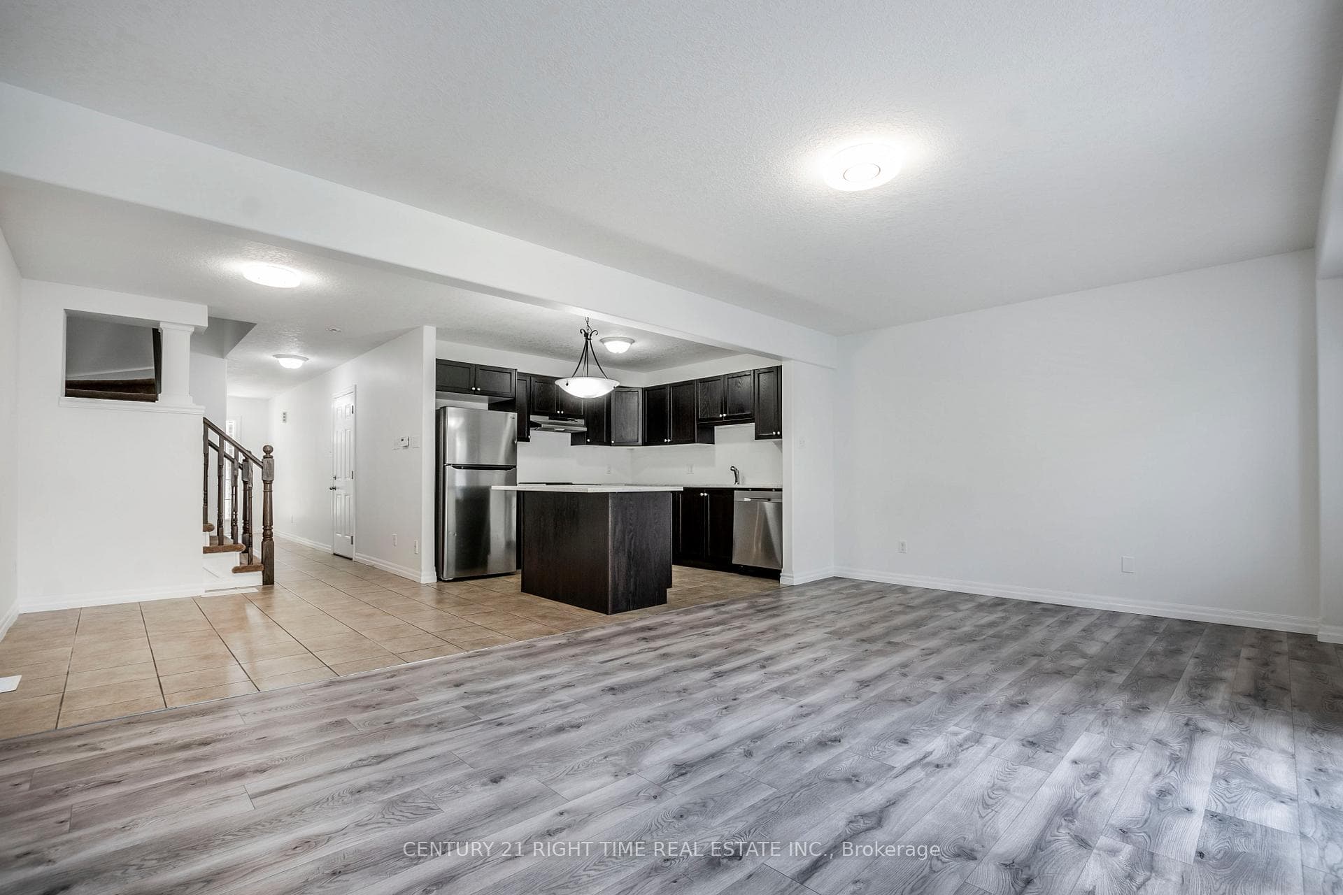 138 Windflower Drive photo 12