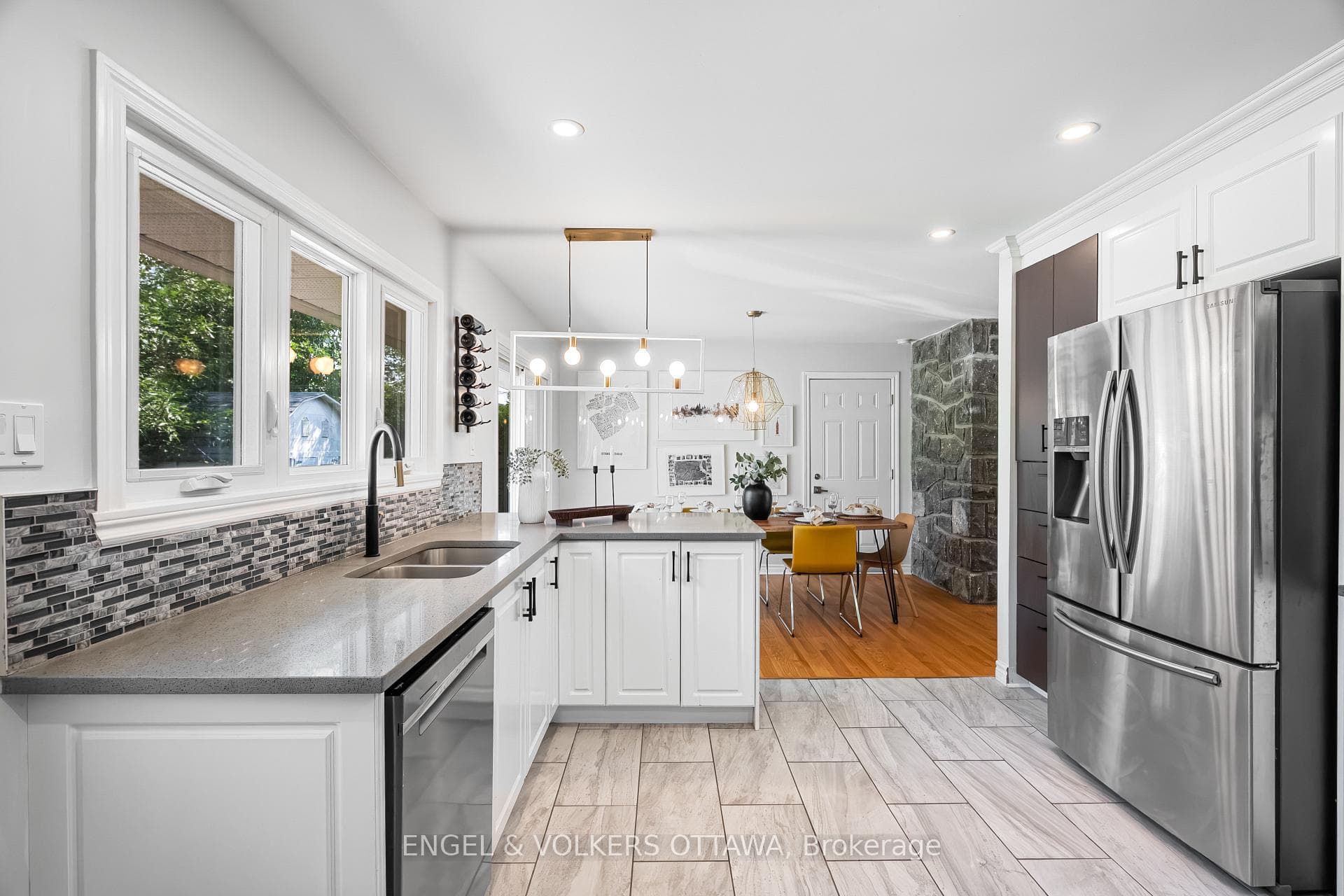 1941 Conrad Avenue photo 9