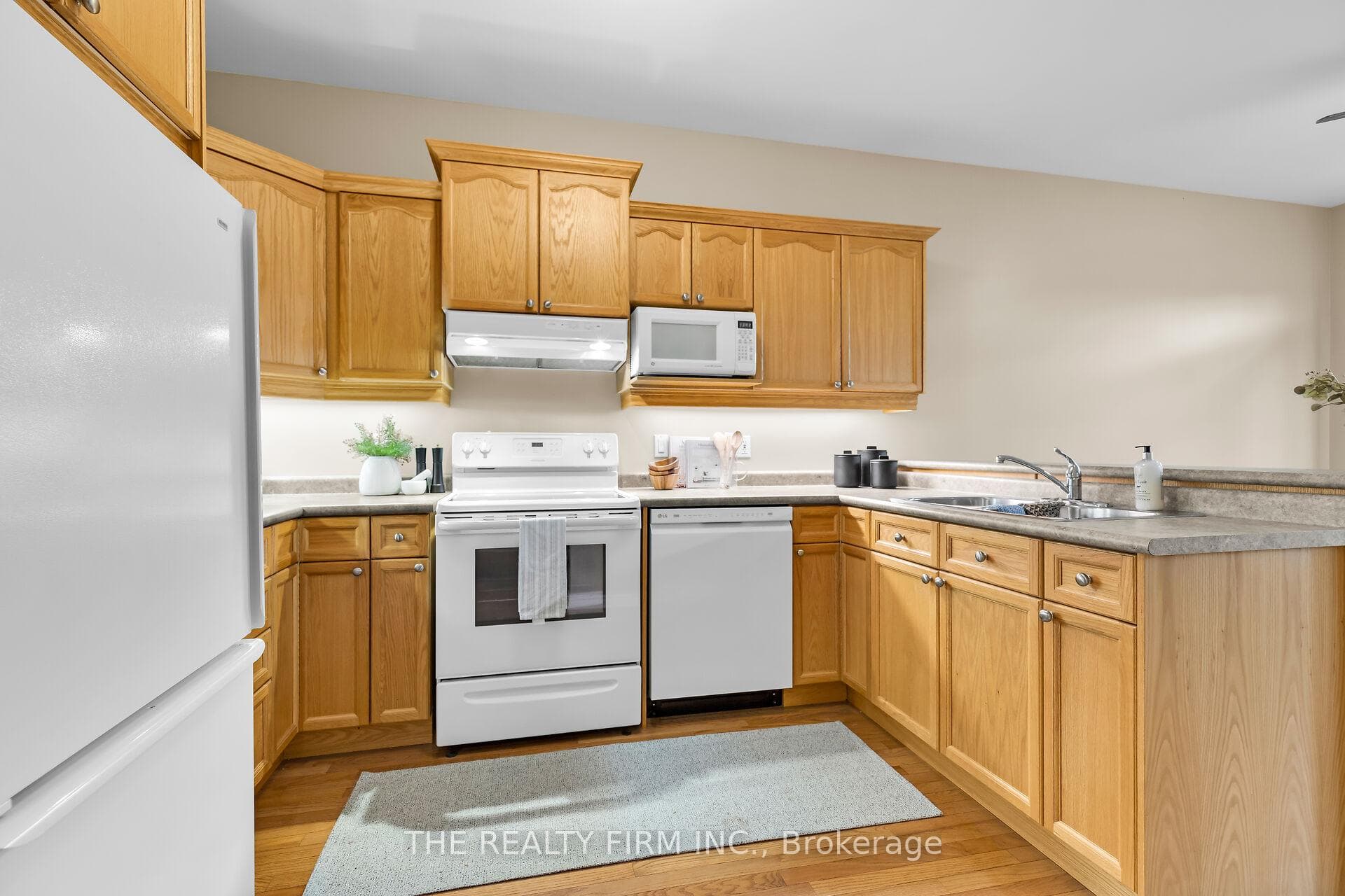 2025 Meadowgate Boulevard Unit 257 photo 8