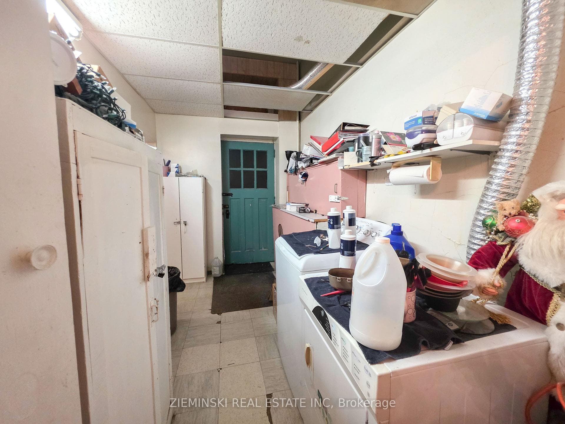 30 Duncan Avenue photo 8