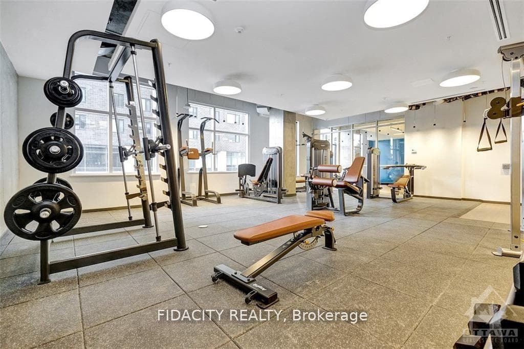 105 Champagne Avenue Unit 216 photo 15