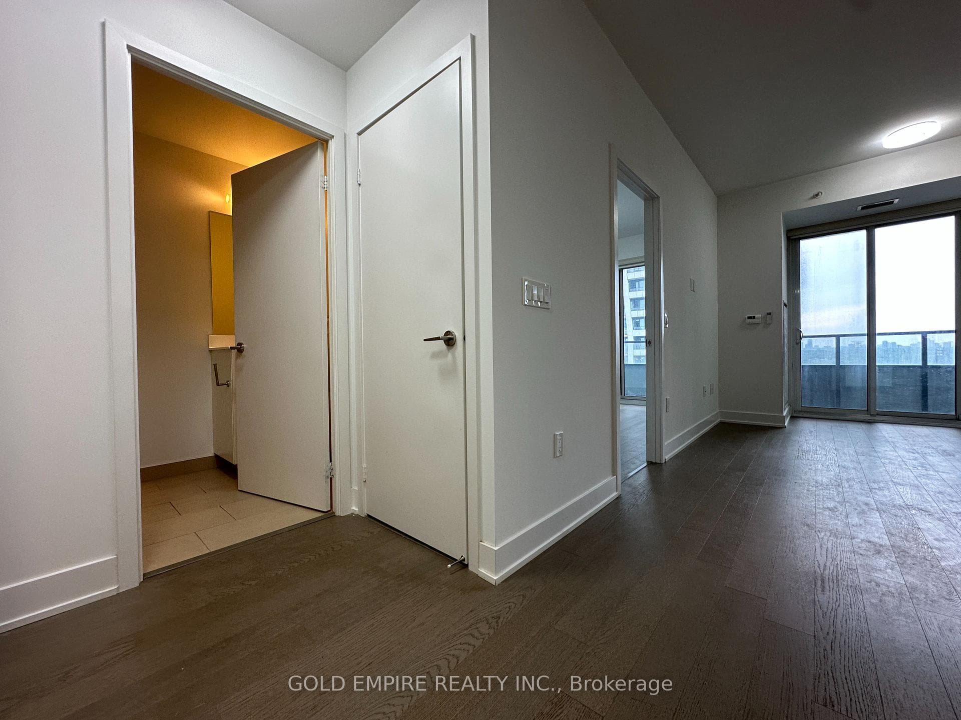 20 Shore Breeze Drive Unit 1603 photo 16